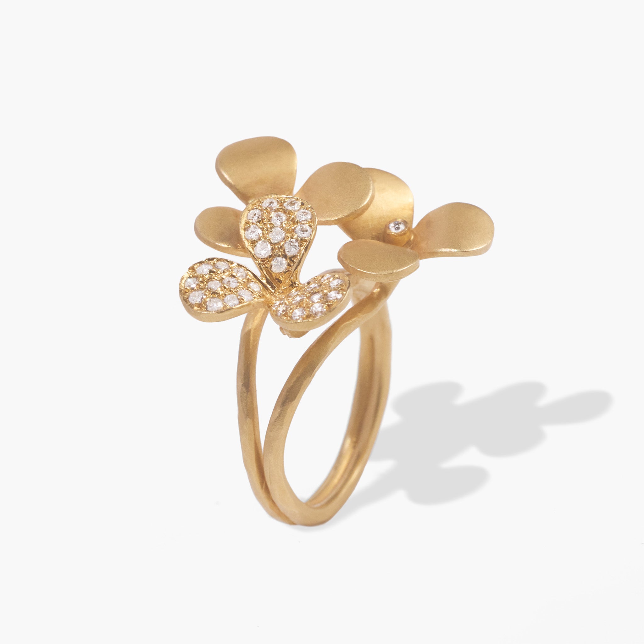 14K Matte Gold Flower Ring with Natural Diamonds - JewelryAndStore