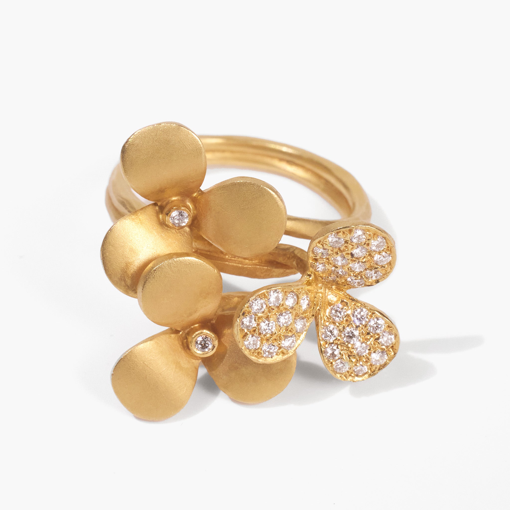 14K Matte Gold Flower Ring with Natural Diamonds - JewelryAndStore