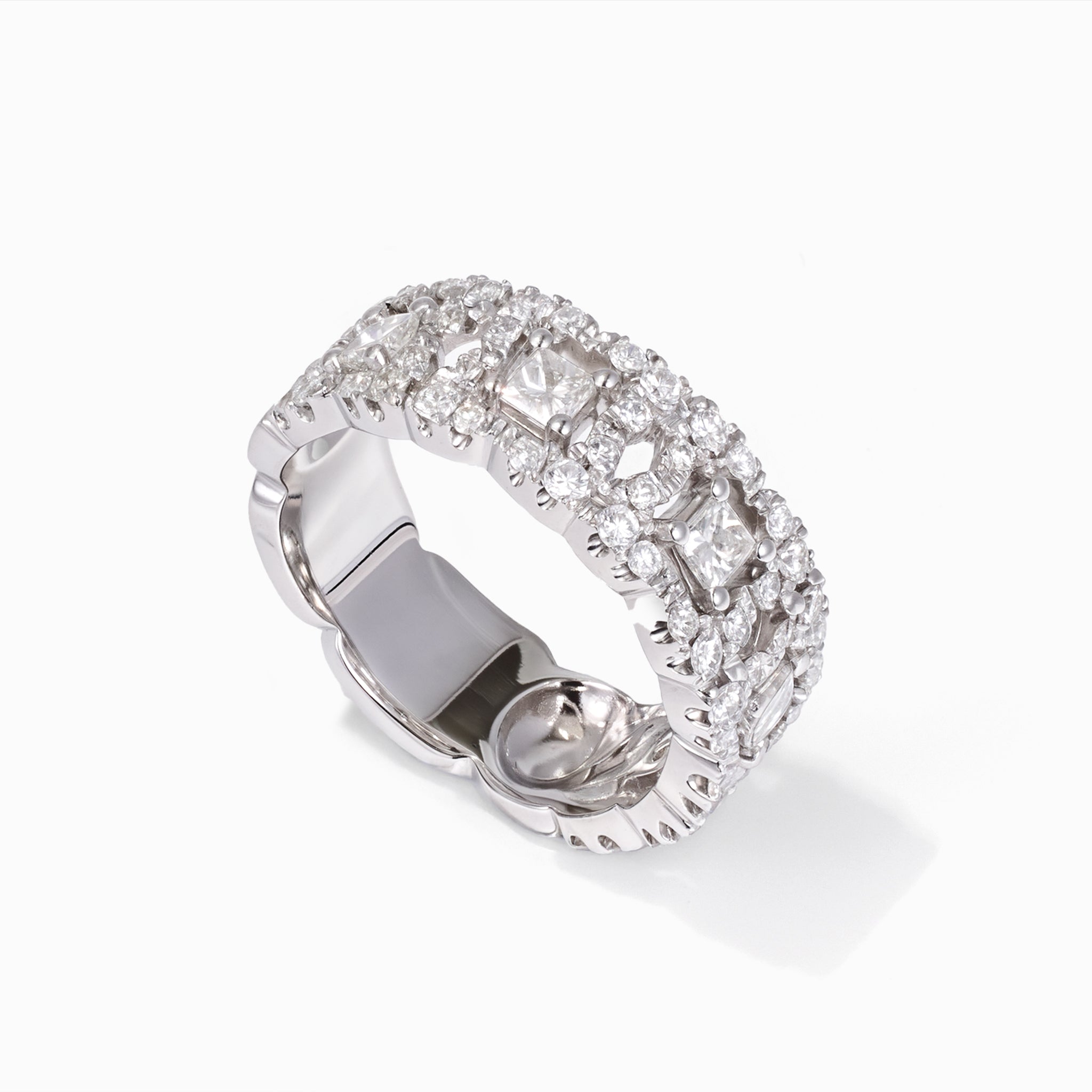 18K Gold Diamond Cocktail Ring - Jewelry And Store