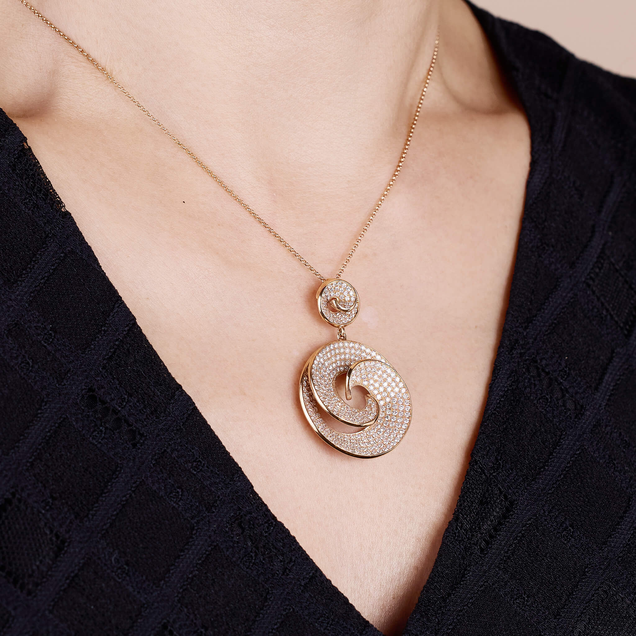 18K Gold Double - spiral Natural Diamond Pendant - Jewelry And Store