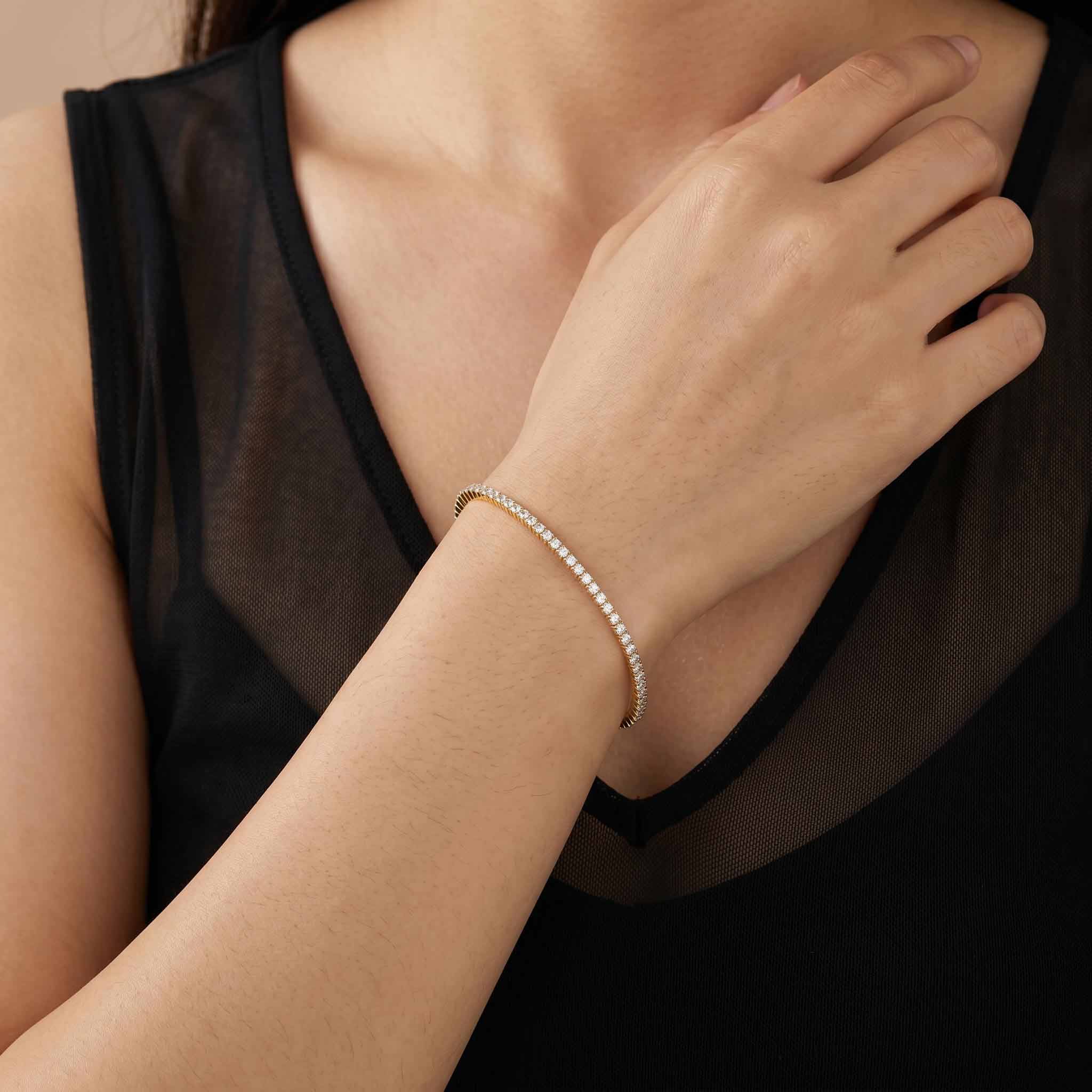 3.08ct Natural Diamond Grid Layout Tennis Bangle in 18K Yellow Gold - JewelryandStore