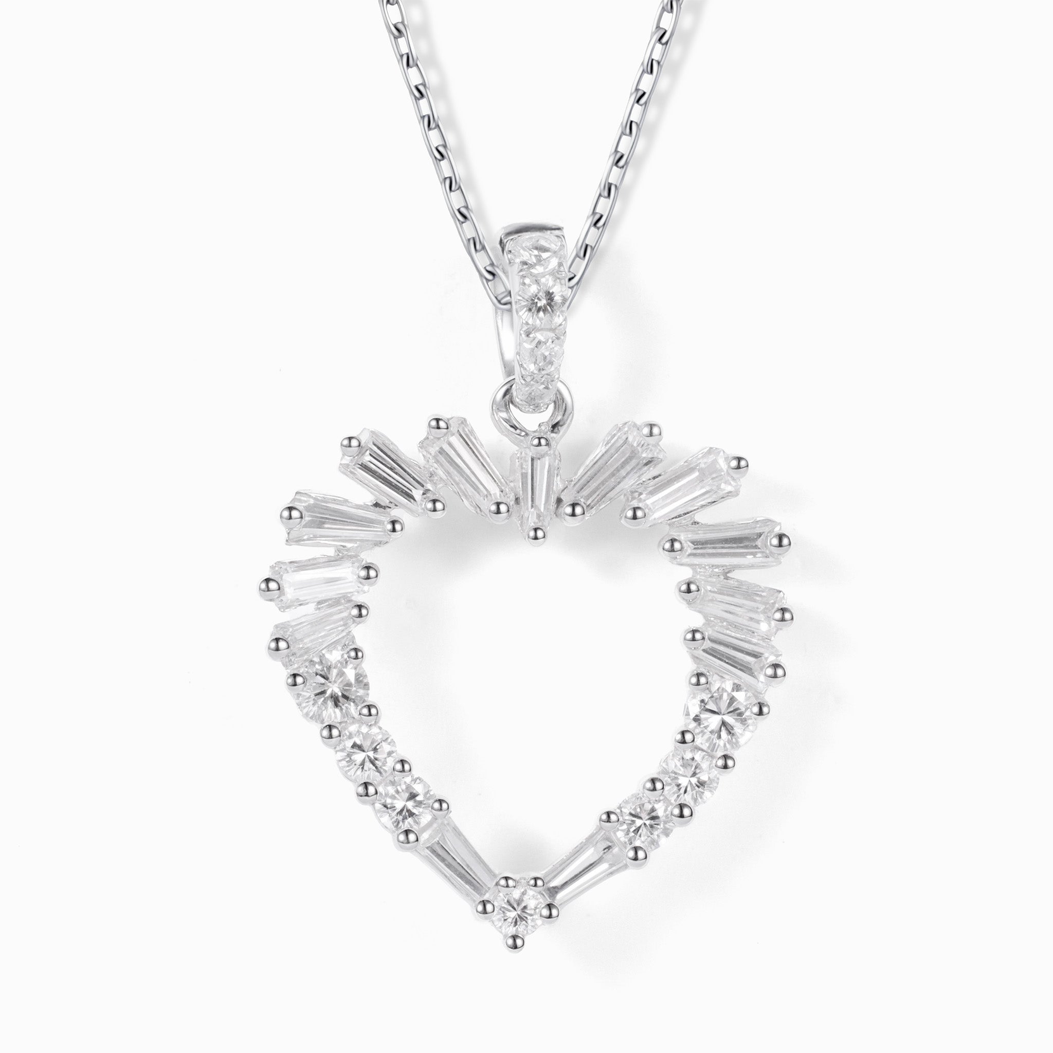 18K White Gold Heart Pendant with Natural Diamonds - JewelryAndStore