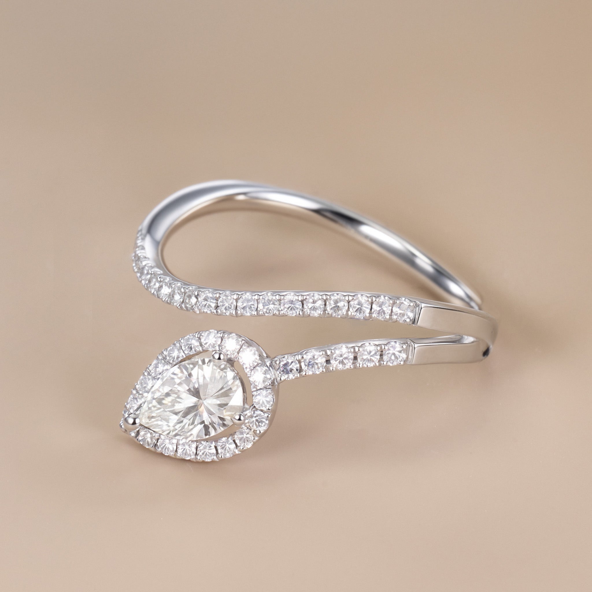 0.62ct.tw. Pear - Shaped Diamond Engagement Ring in 18K white gold - Jewelry And Store