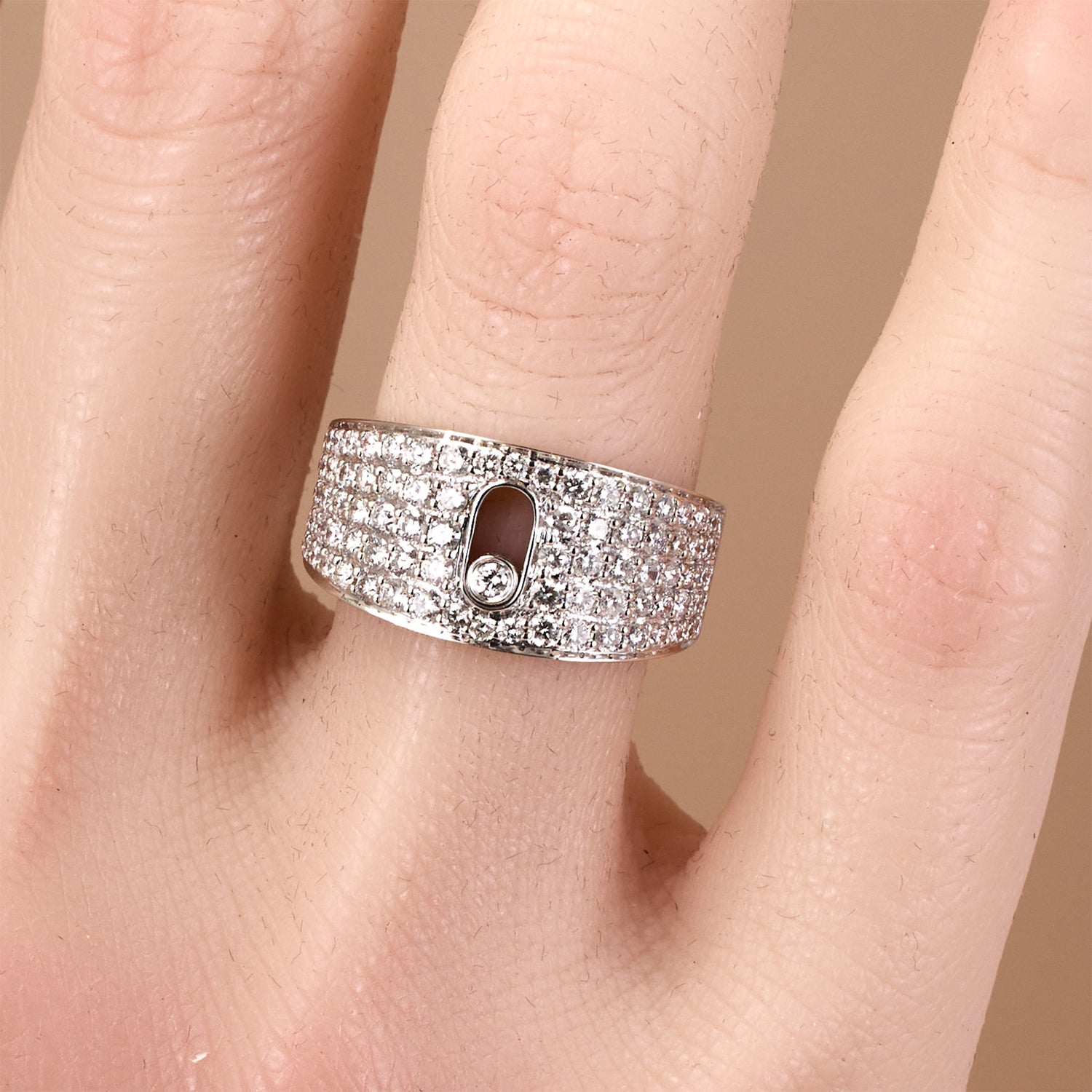 18K White Gold Pavé Diamond Ring with 1.39ct.tw. Natural Diamonds - JewelryAndStore