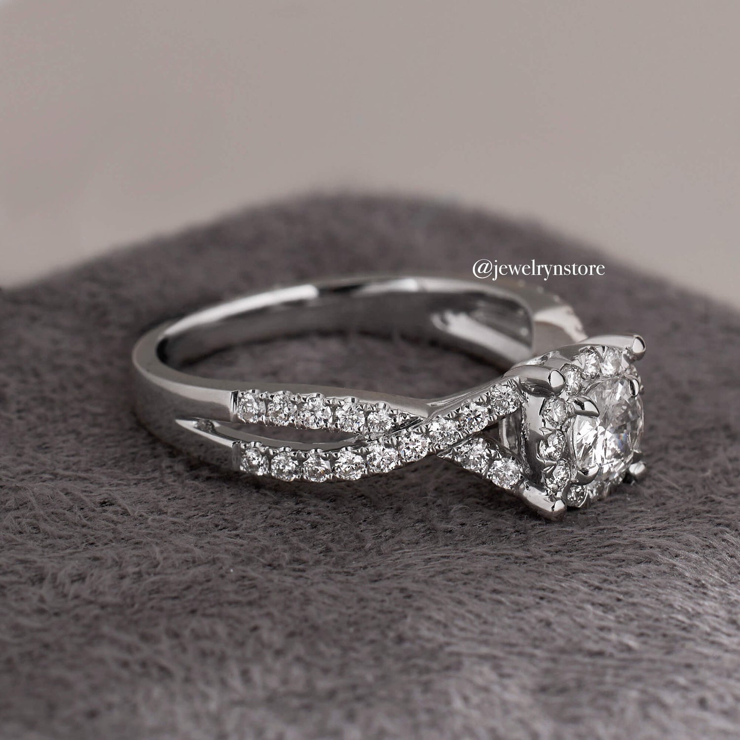 0.92ct.tw. Twist Shank Diamond Ring - Jewelry And Store