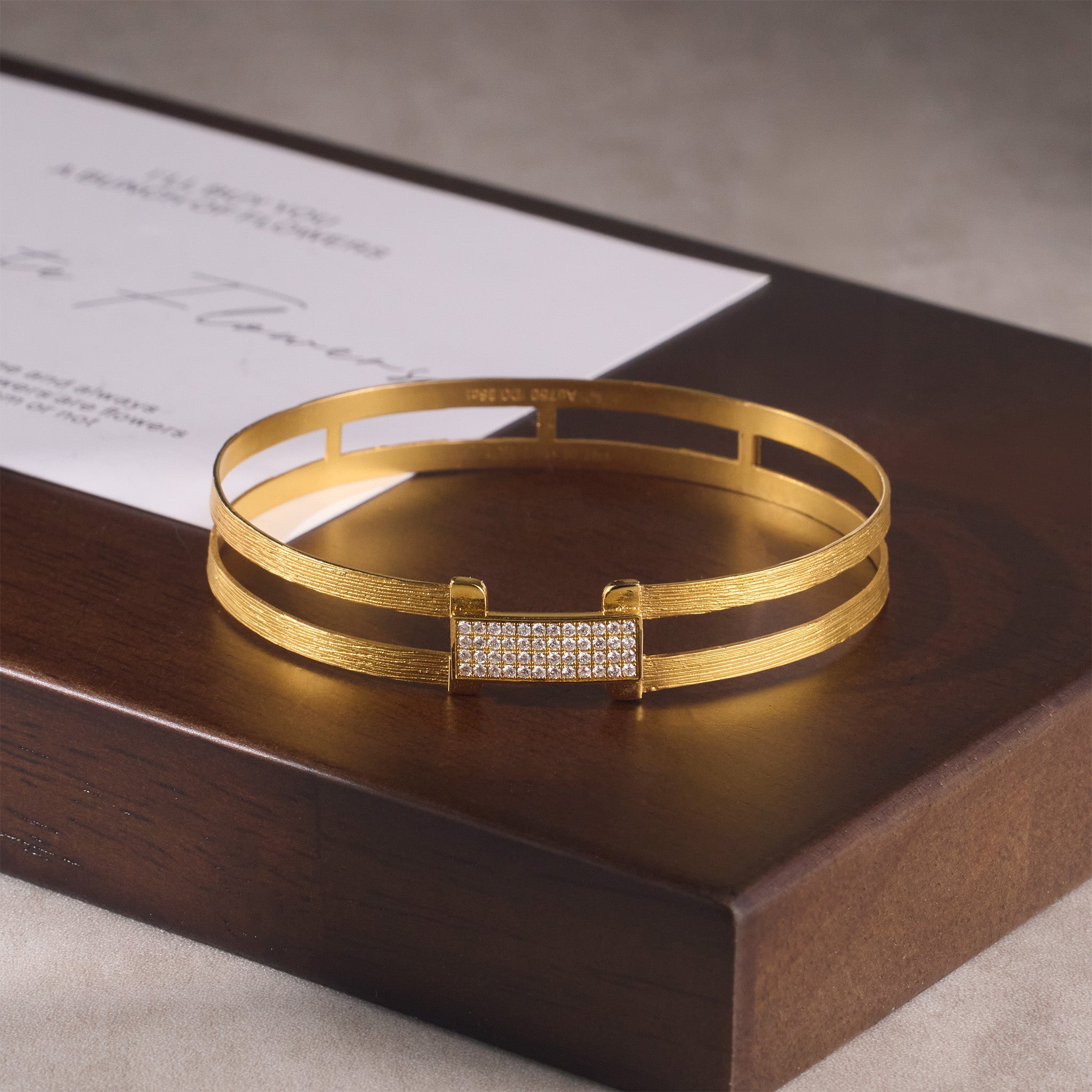 18K Gold Easy - Lock Diamond Bangle with Hand - Hammered Finish - Jewelry And Store