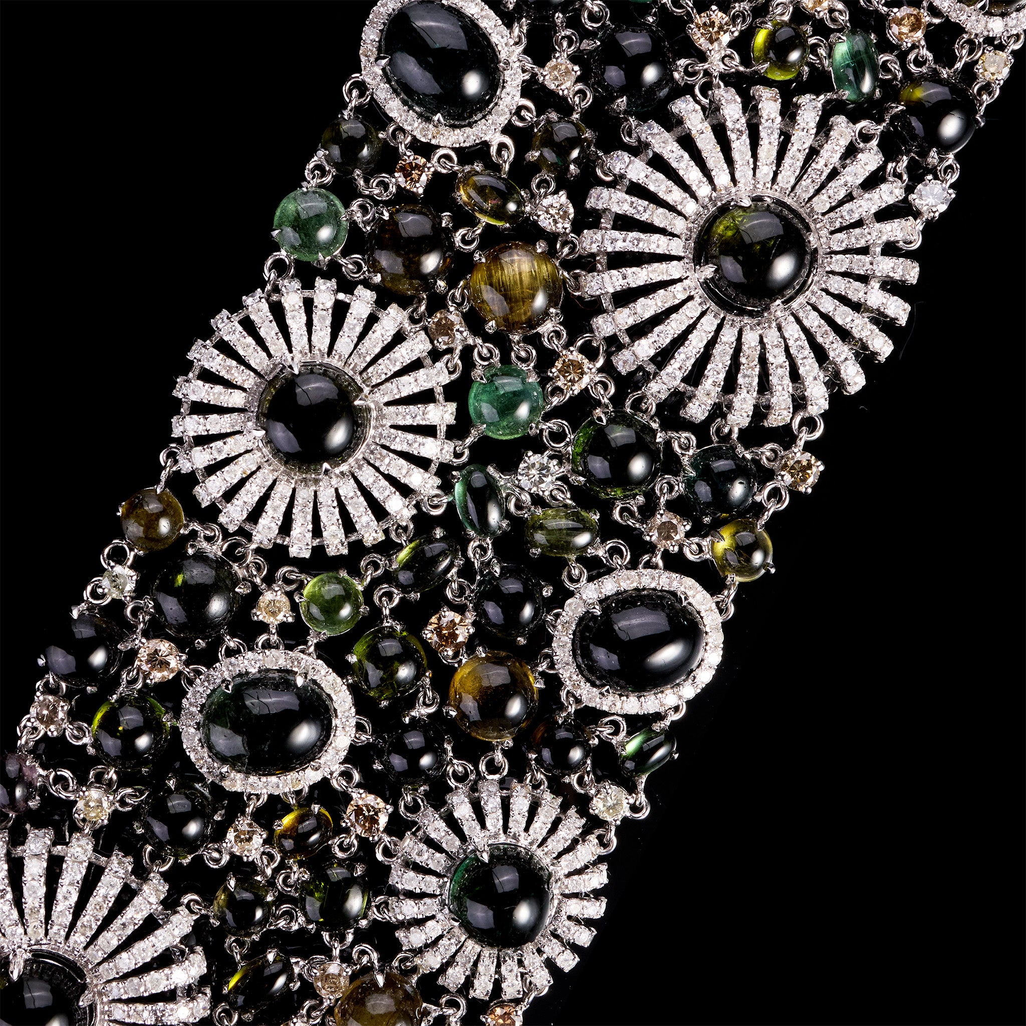 18K White Gold Floral Bracelet with Tourmaline and Diamonds