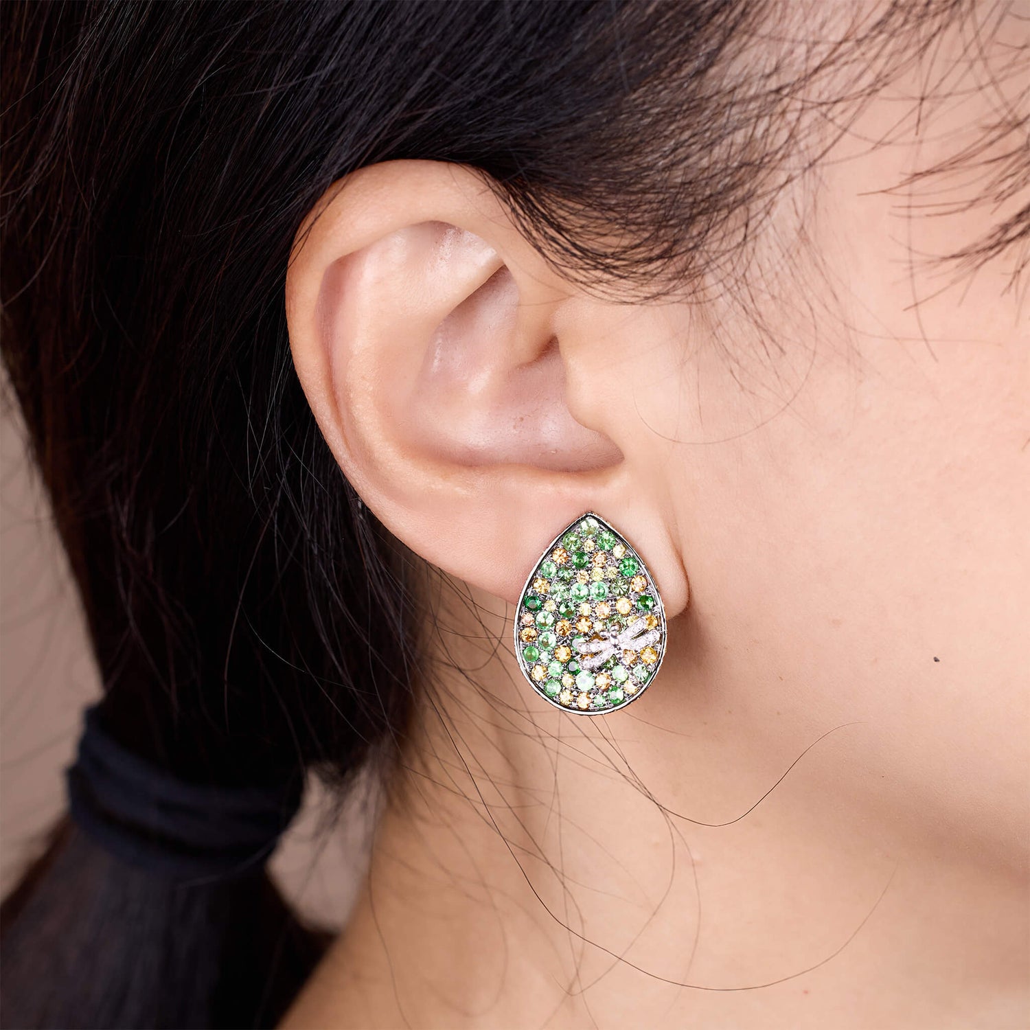 18K Gold Green Sapphire & Diamond Earrings - Jewelry And Store