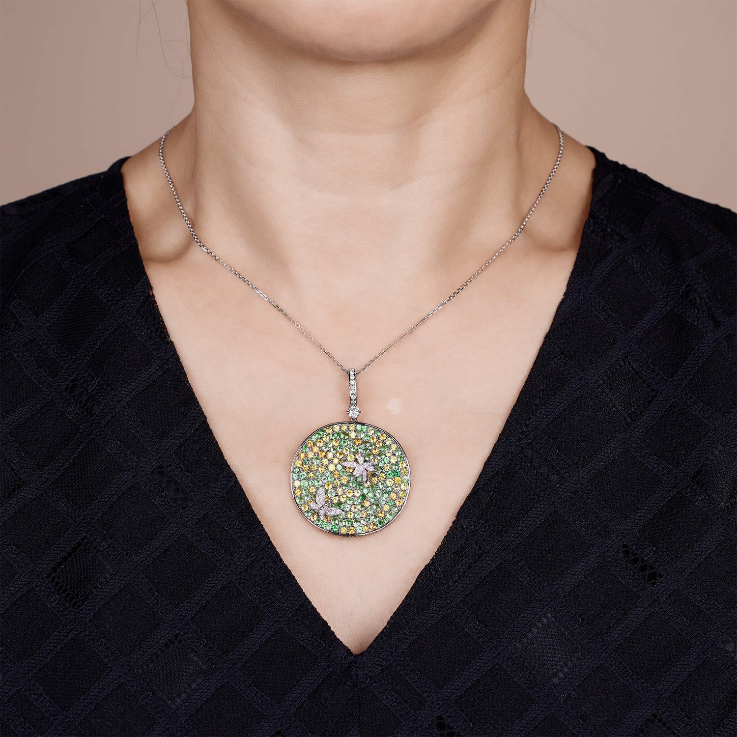 18K Gold Green Sapphire & Diamond Pendant - Jewelry And Store