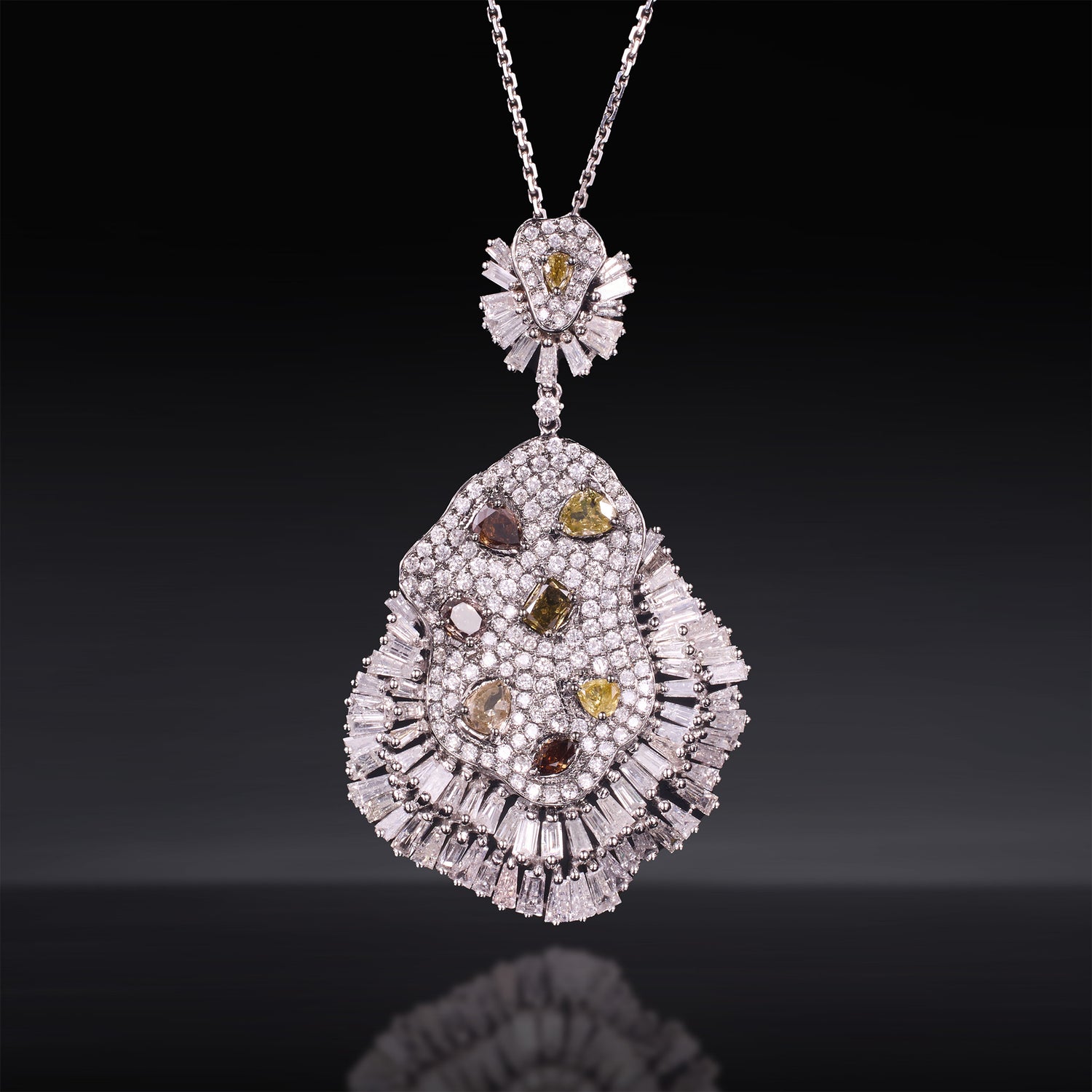18K White Gold Art Deco Pendant with Natural Diamonds - Jewelry And Store