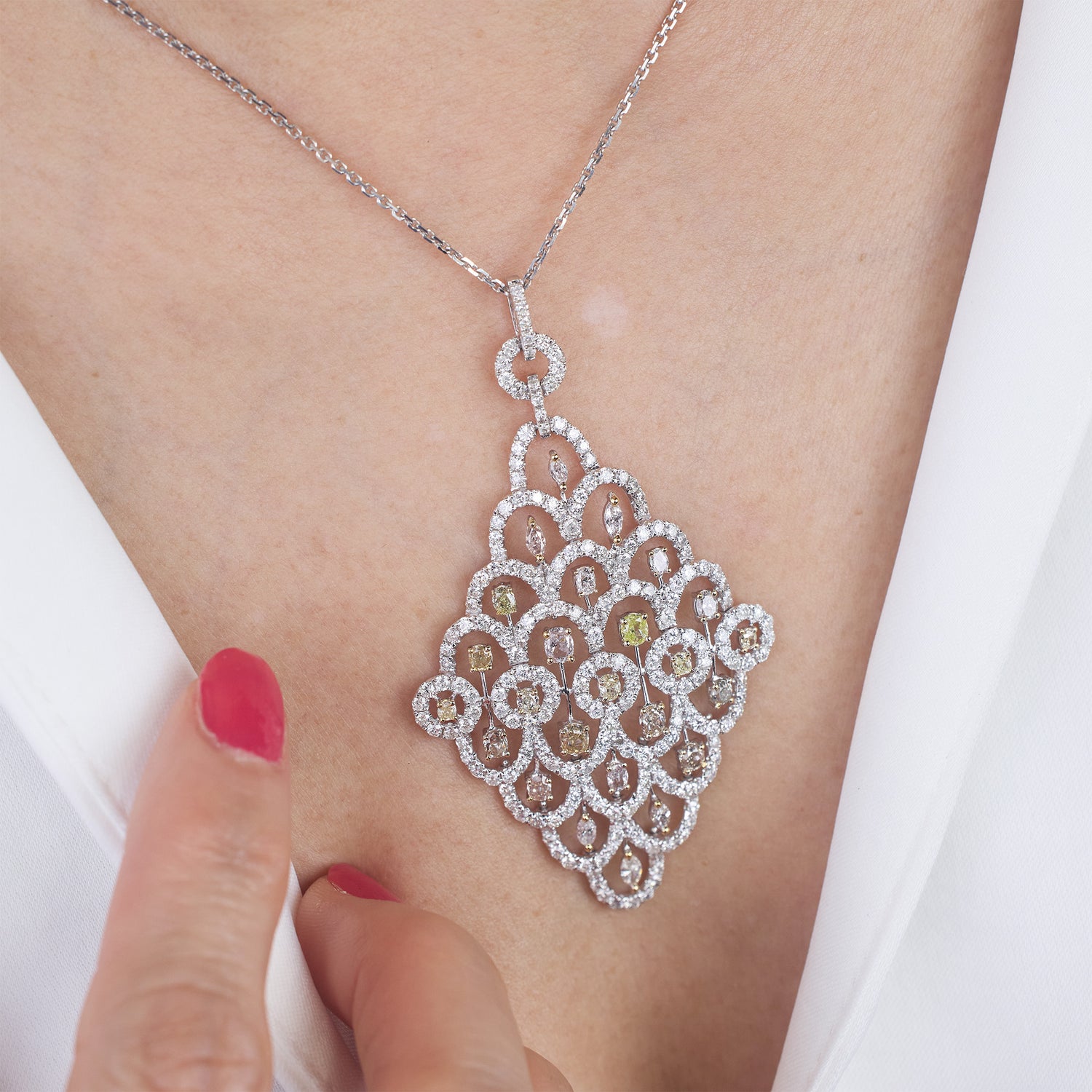 18K Gold Art Deco Diamond Lattice Statement Pendant - Jewelry And Store