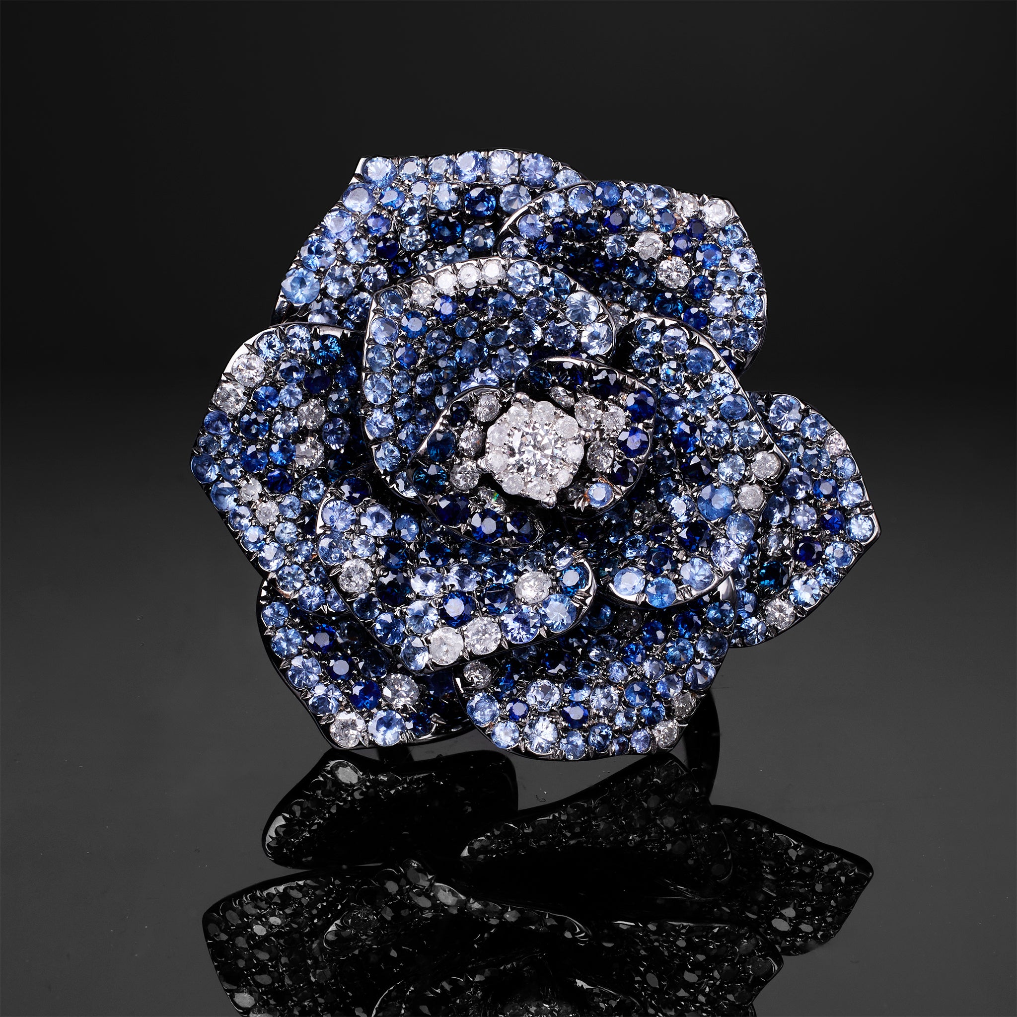 18K White Gold Flower Ring with Blue Sapphires and Diamonds - Jewelry And Store