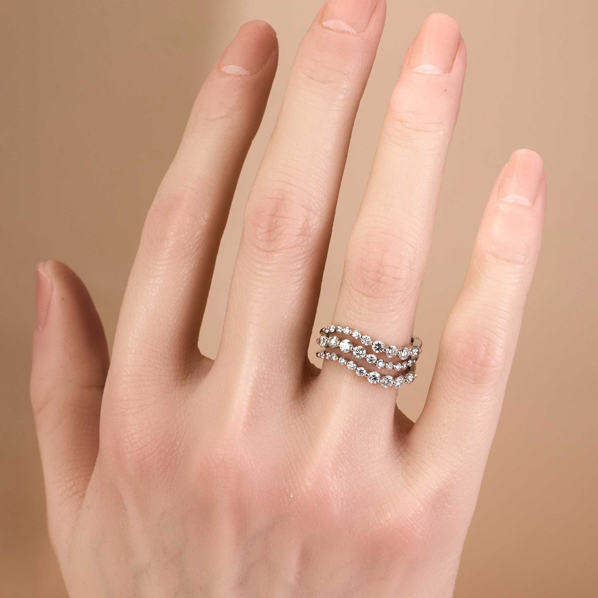 1.34ct Natural Diamond Three-Row Wavy Ring 18K Gold - JewelryandStore