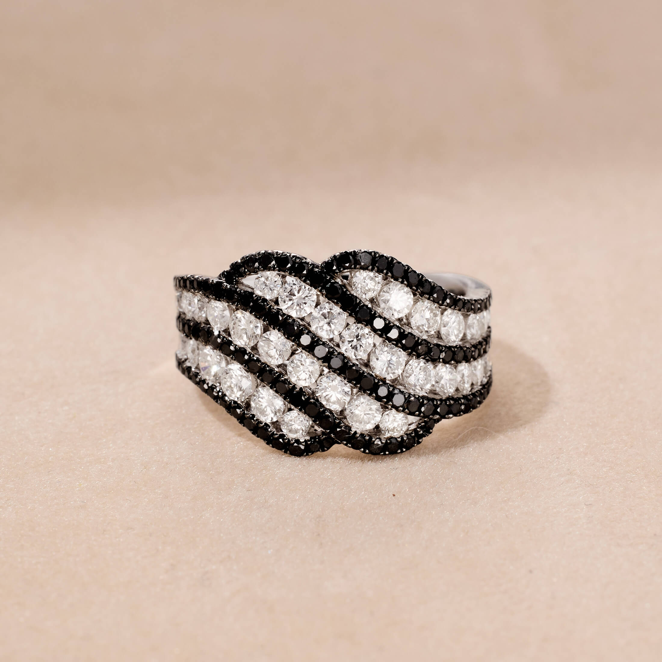 18K Gold Black Diamond Statement Ring - Jewelry And Store