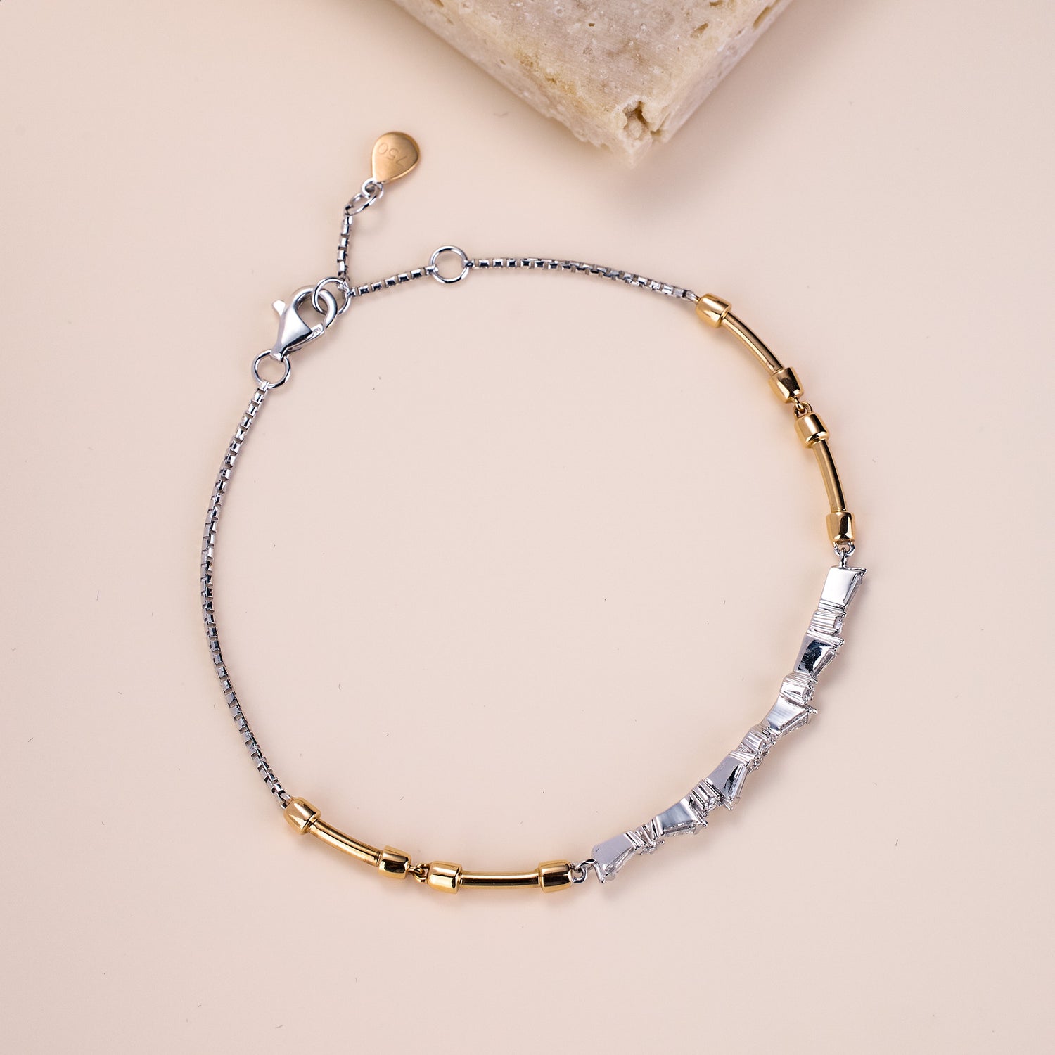 0.43ct.tw. Diamond Bracelet in 18K Gold - Jewelry And Store