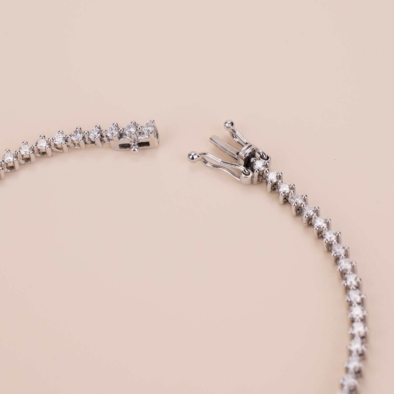 1.12ct.tw. Diamond Bracelet in 18K Gold - Jewelry And Store