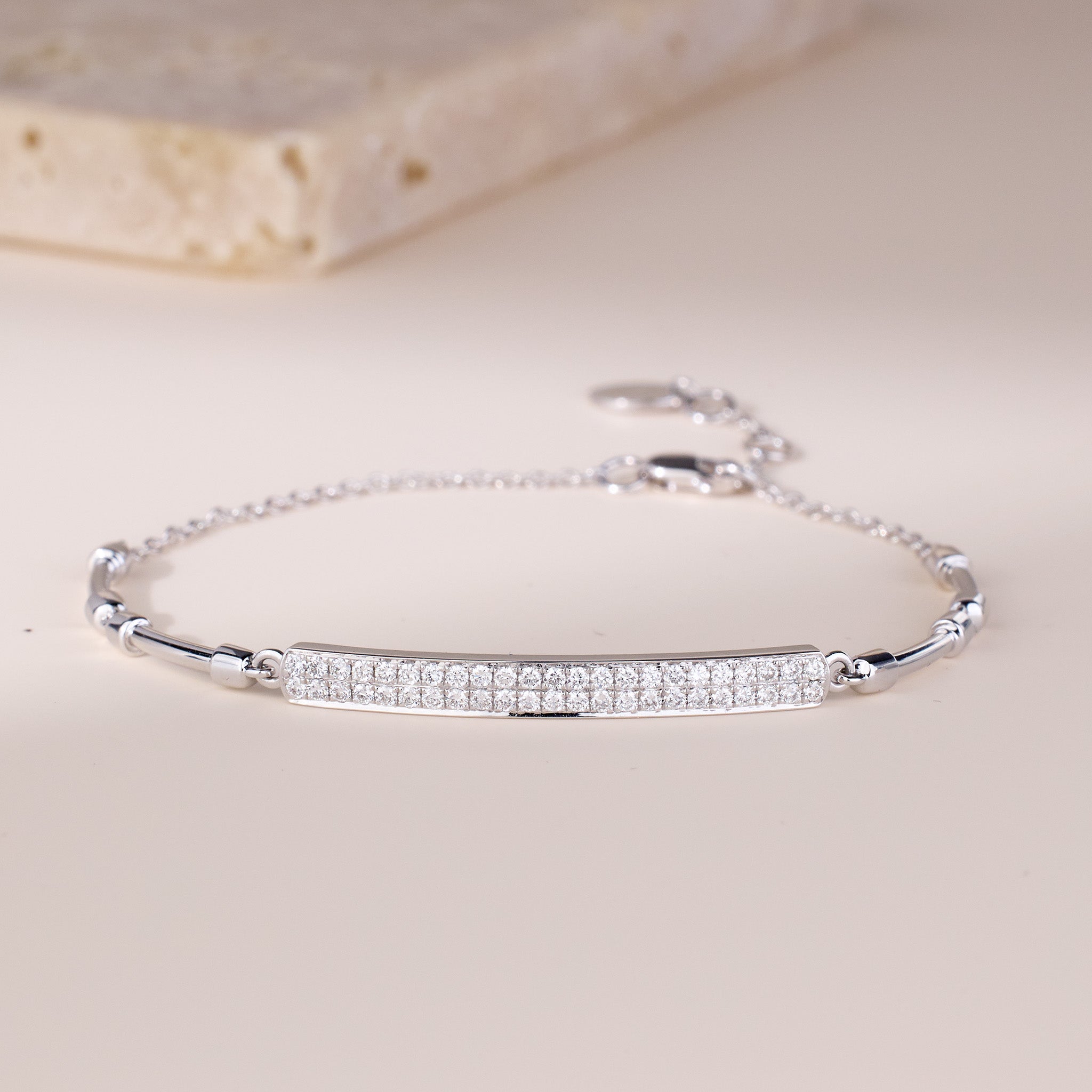 0.42ct.tw. Diamond Bracelet in 18K Gold - Jewelry And Store