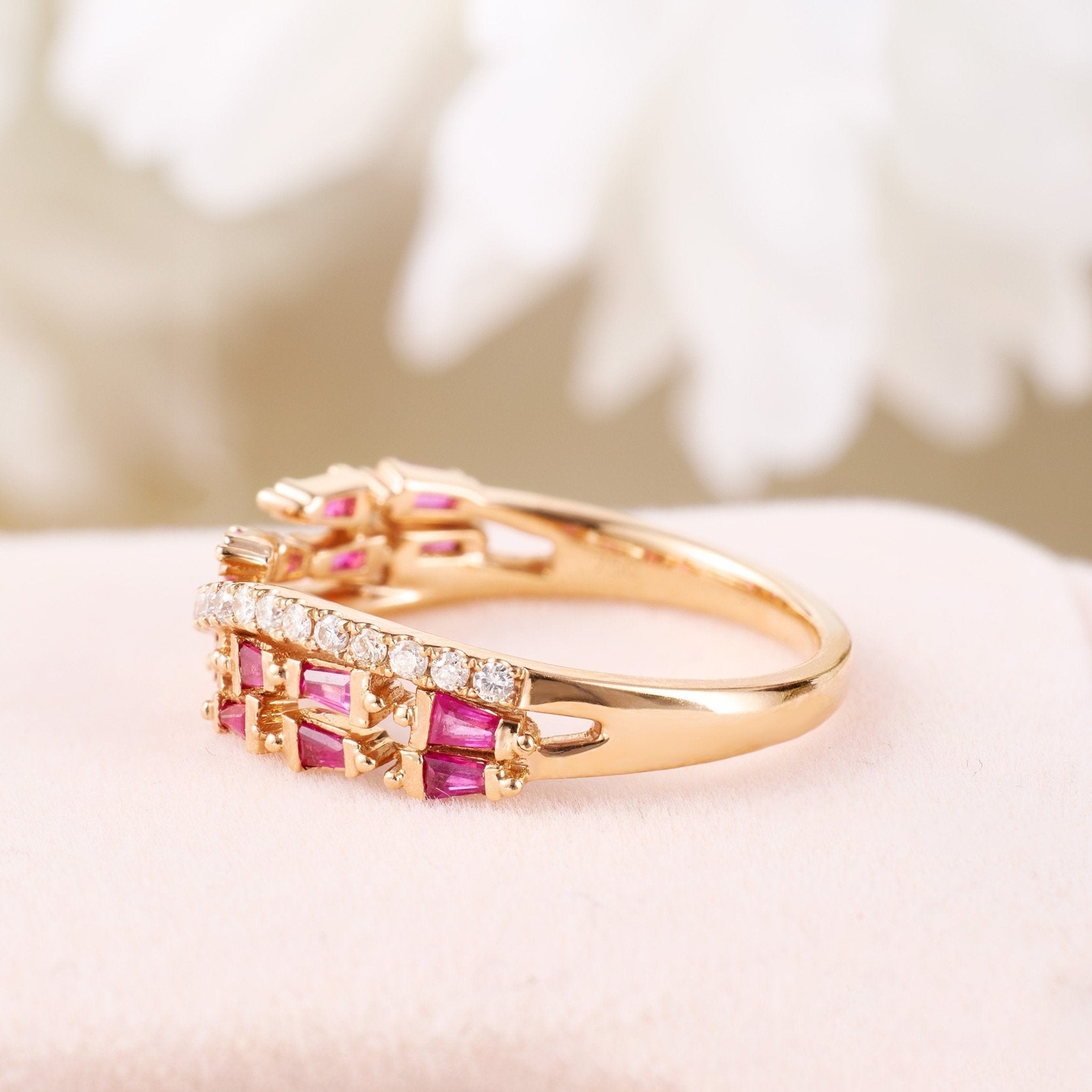 18K Gold Natural Diamond Sapphire Band - Jewelry And Store