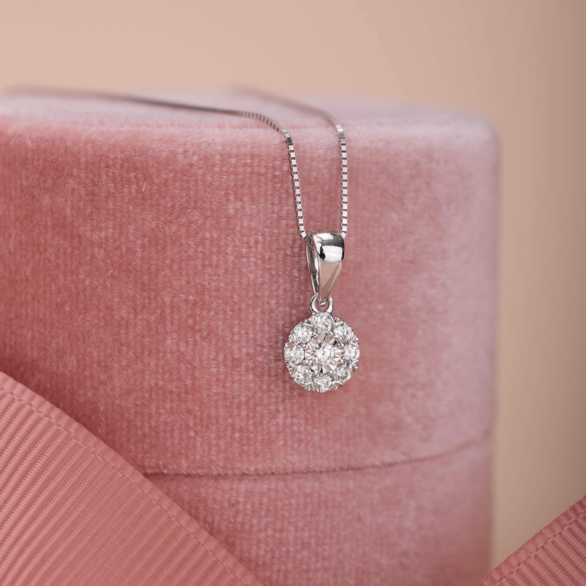 18K Gold Minimalist Natural Diamond Pendant - Jewelry And Store