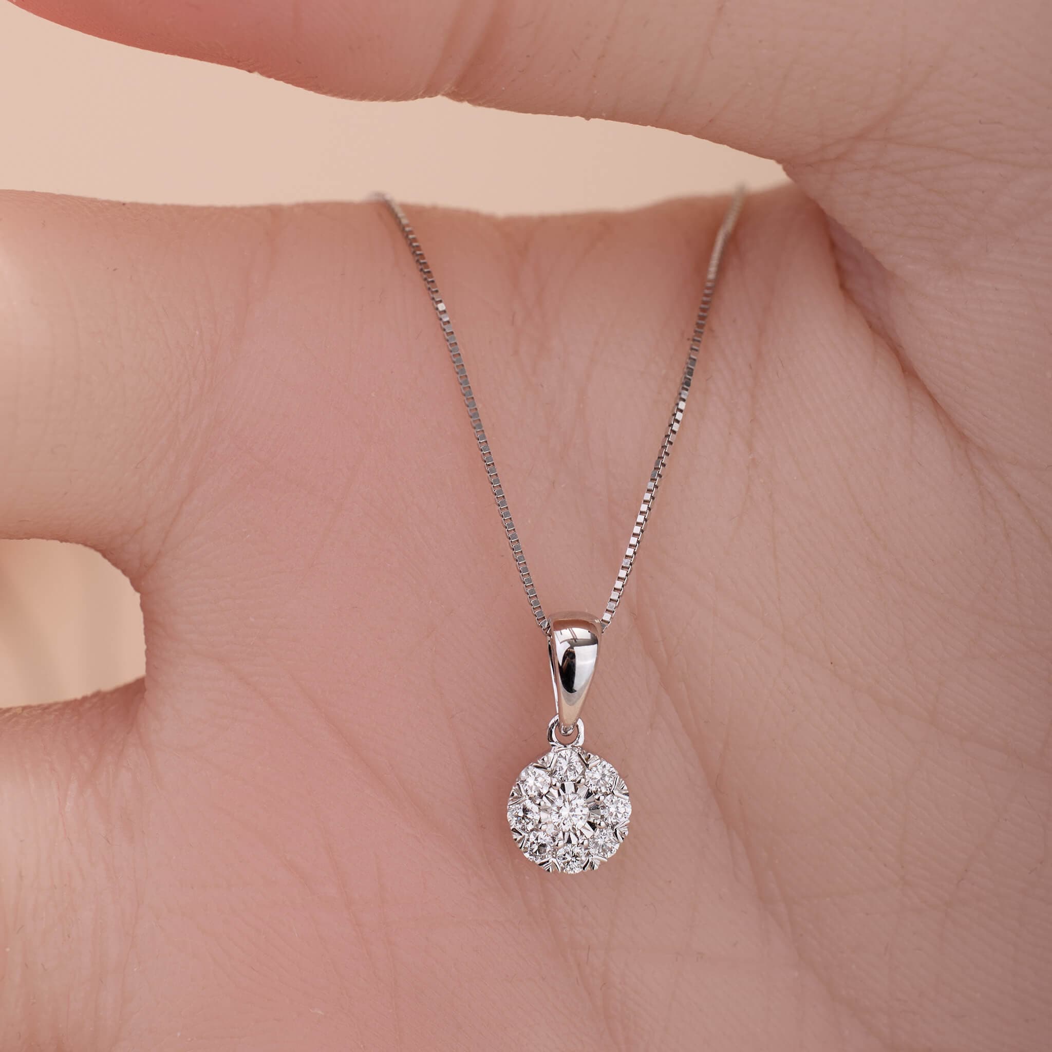 18K Gold Minimalist Natural Diamond Pendant - Jewelry And Store