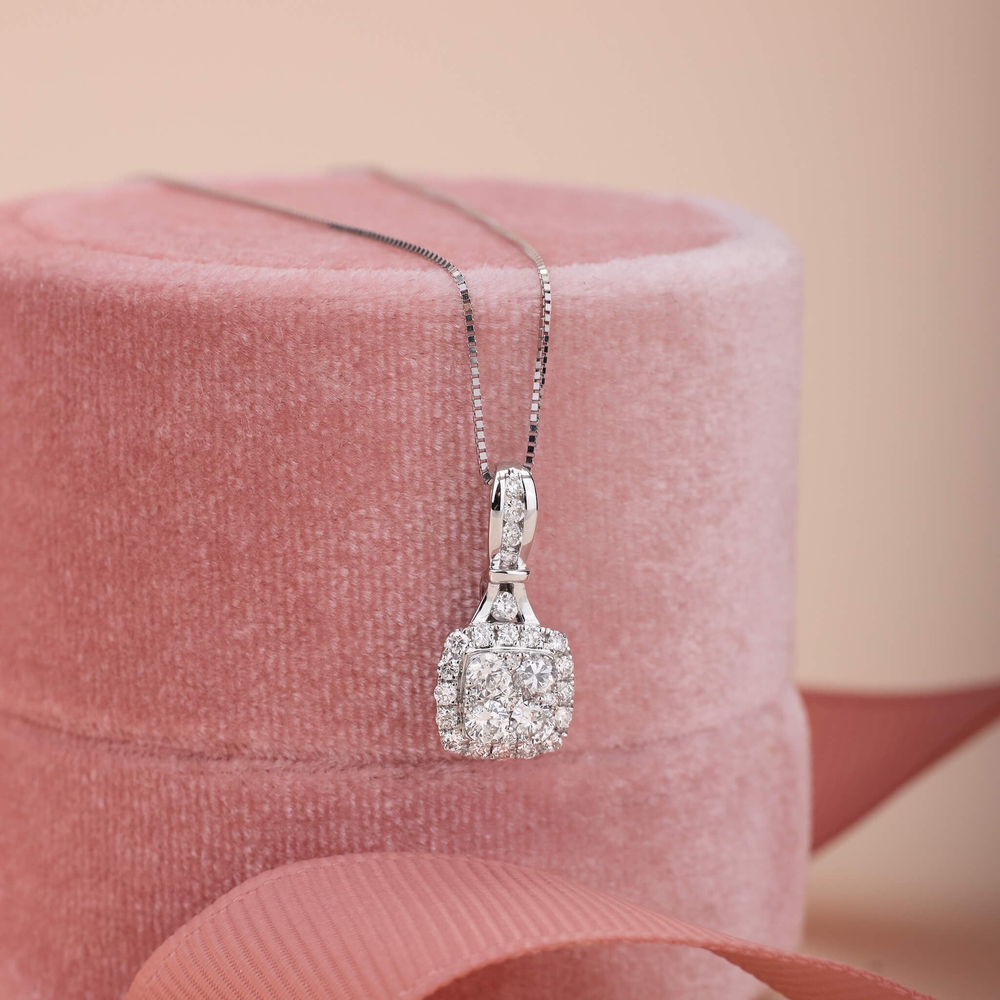 0.49 ct.tw. Natural Diamond Pendant in 14K Gold - Jewelry And Store