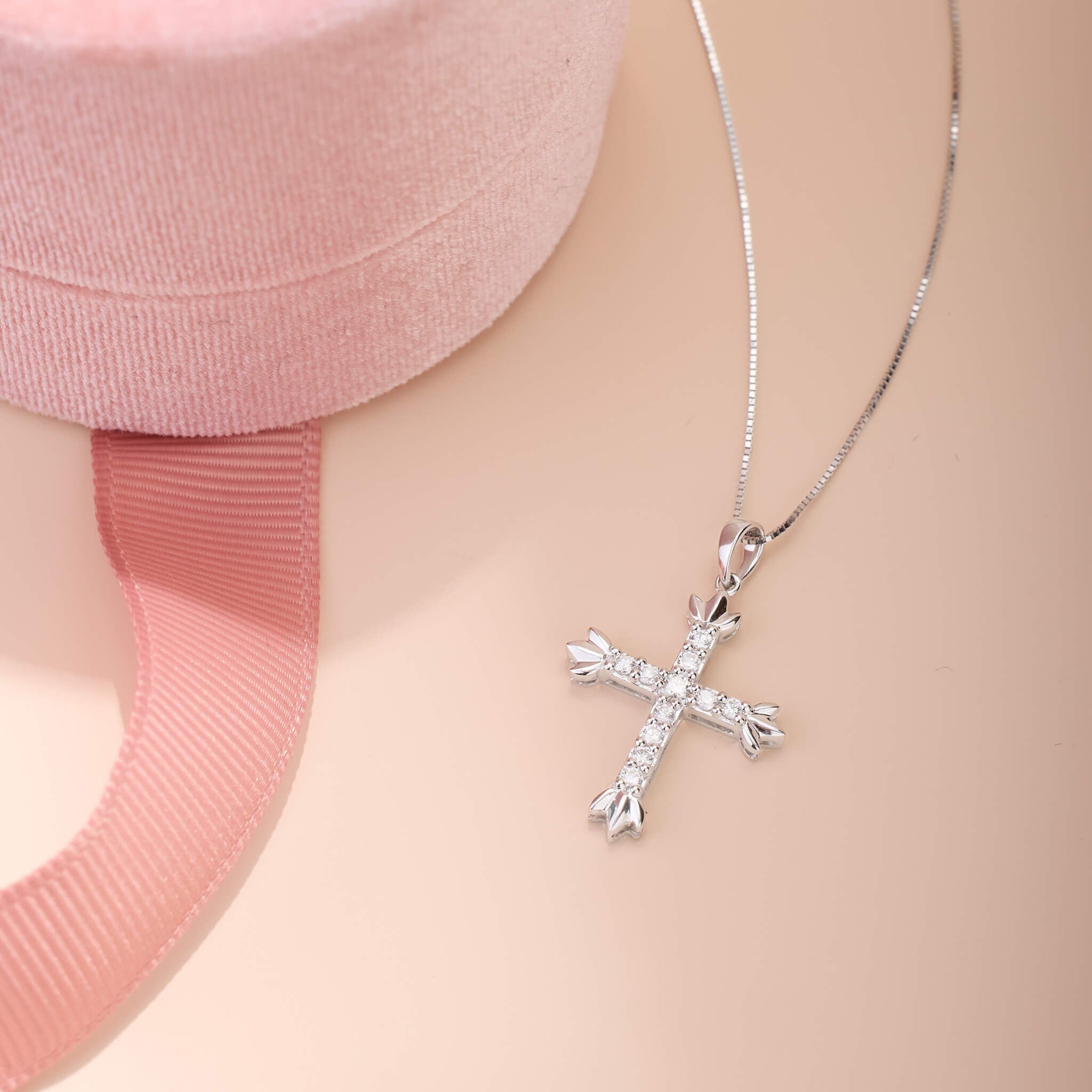 18K Gold Vintage - Styled Cross Pendant with Natural Diamond - Jewelry And Store