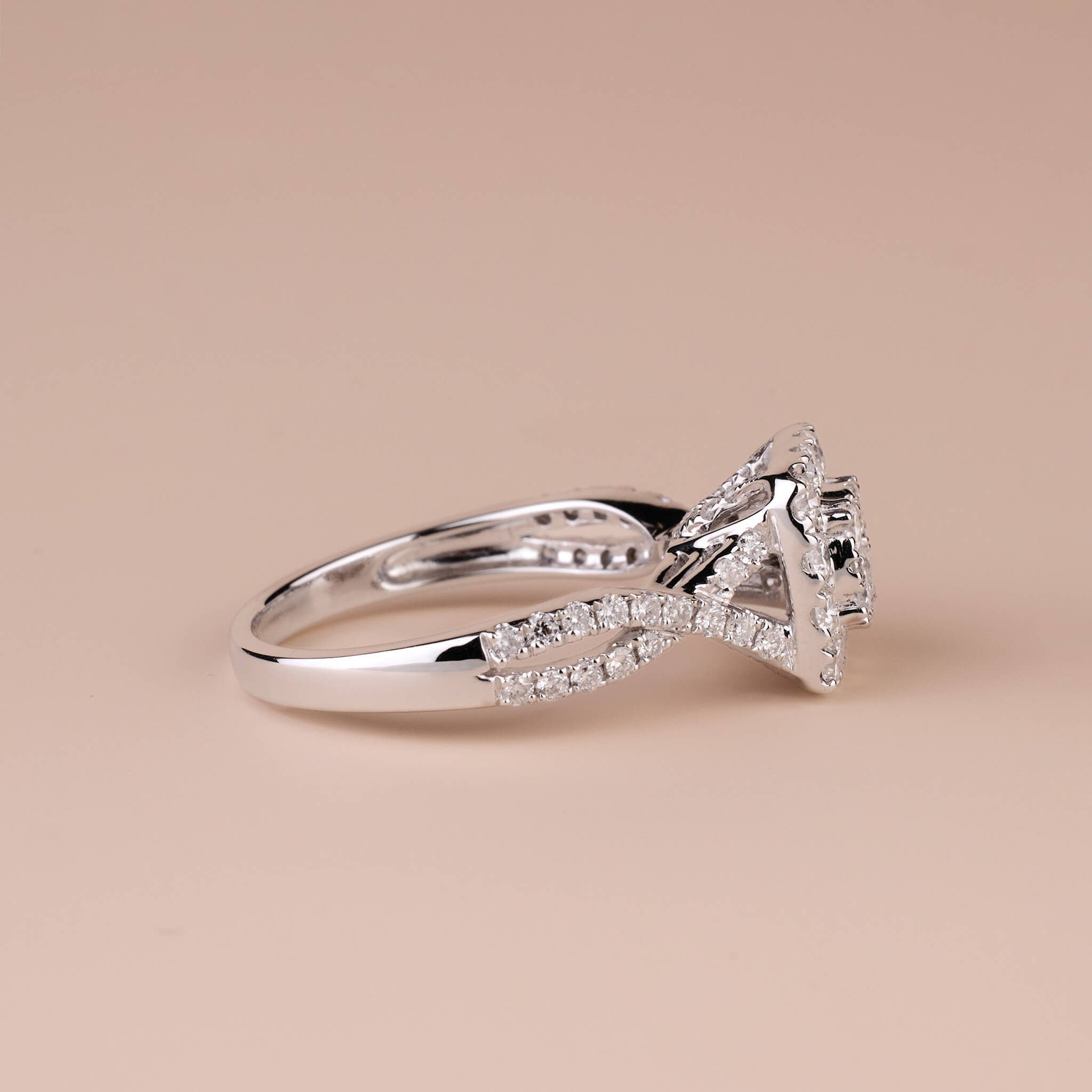 1.09 ct.tw.Classic Diamond Halo Ring - Jewelry And Store