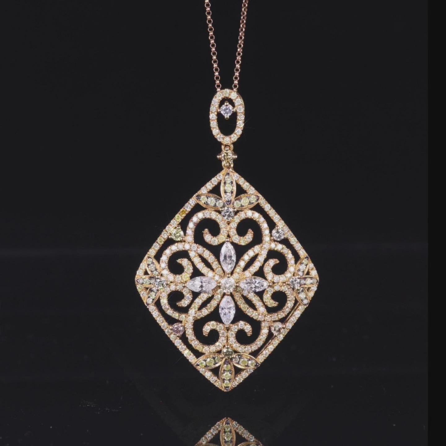 18K Yellow Gold Art Deco Pendant with Natural Diamonds