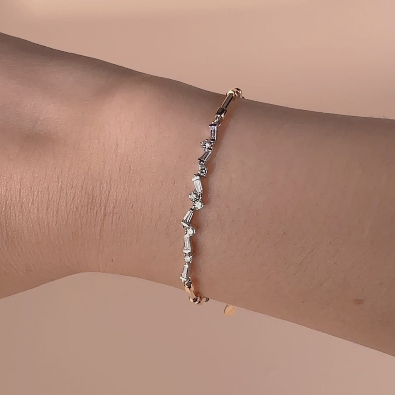 0.43ct.tw. Natural Diamond Bracelet in 18K Gold