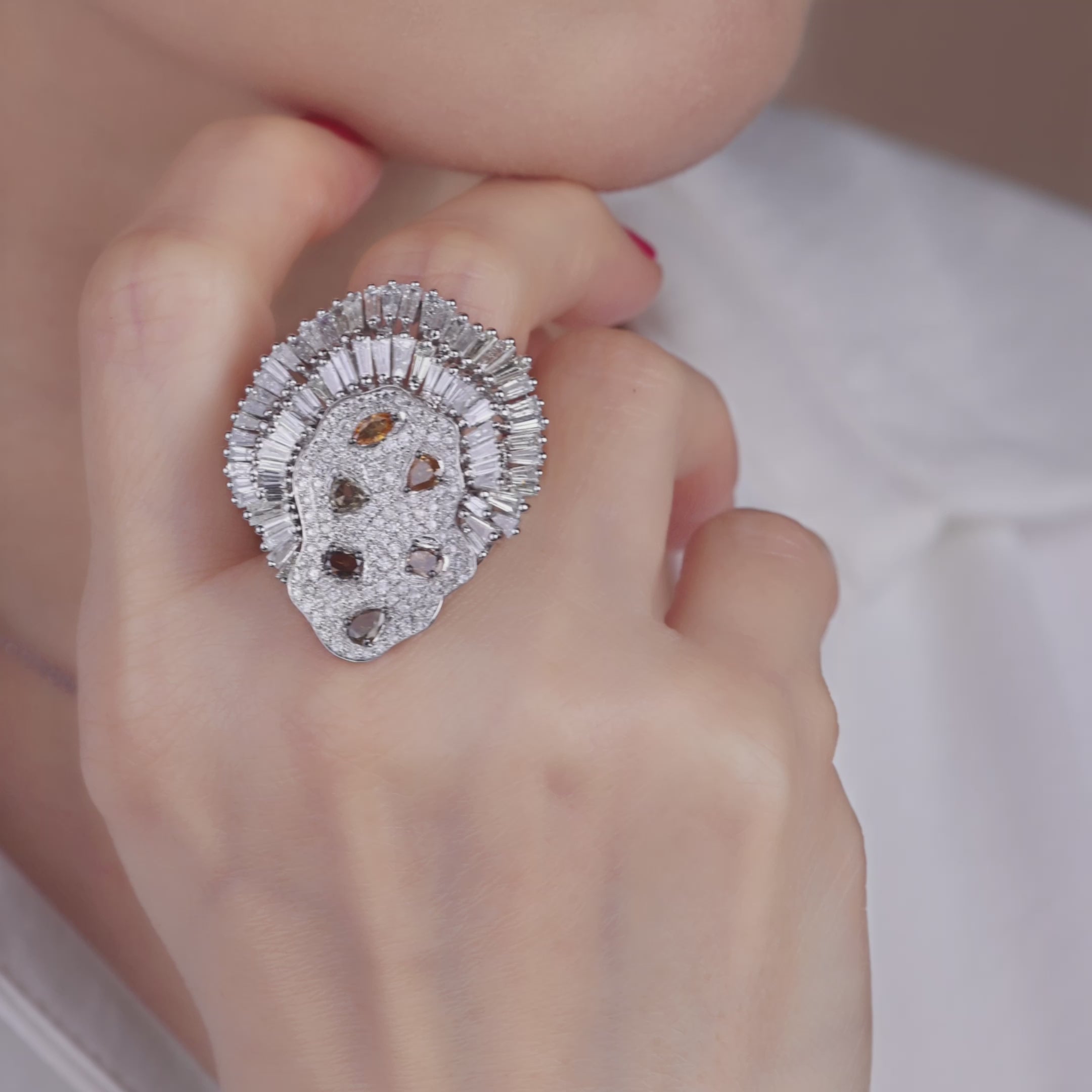 18K White Gold Art Deco Cocktail Ring with Natural Diamonds from Bri-Star