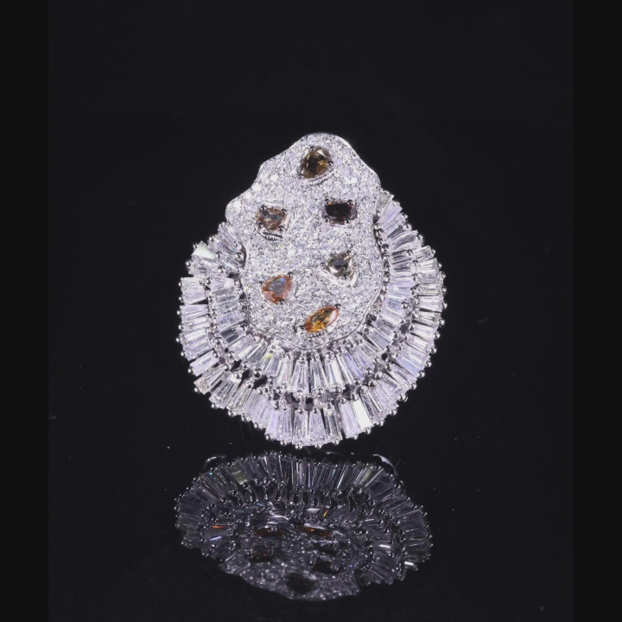 18K White Gold Art Deco Cocktail Ring with Natural Diamonds from Bri-Star