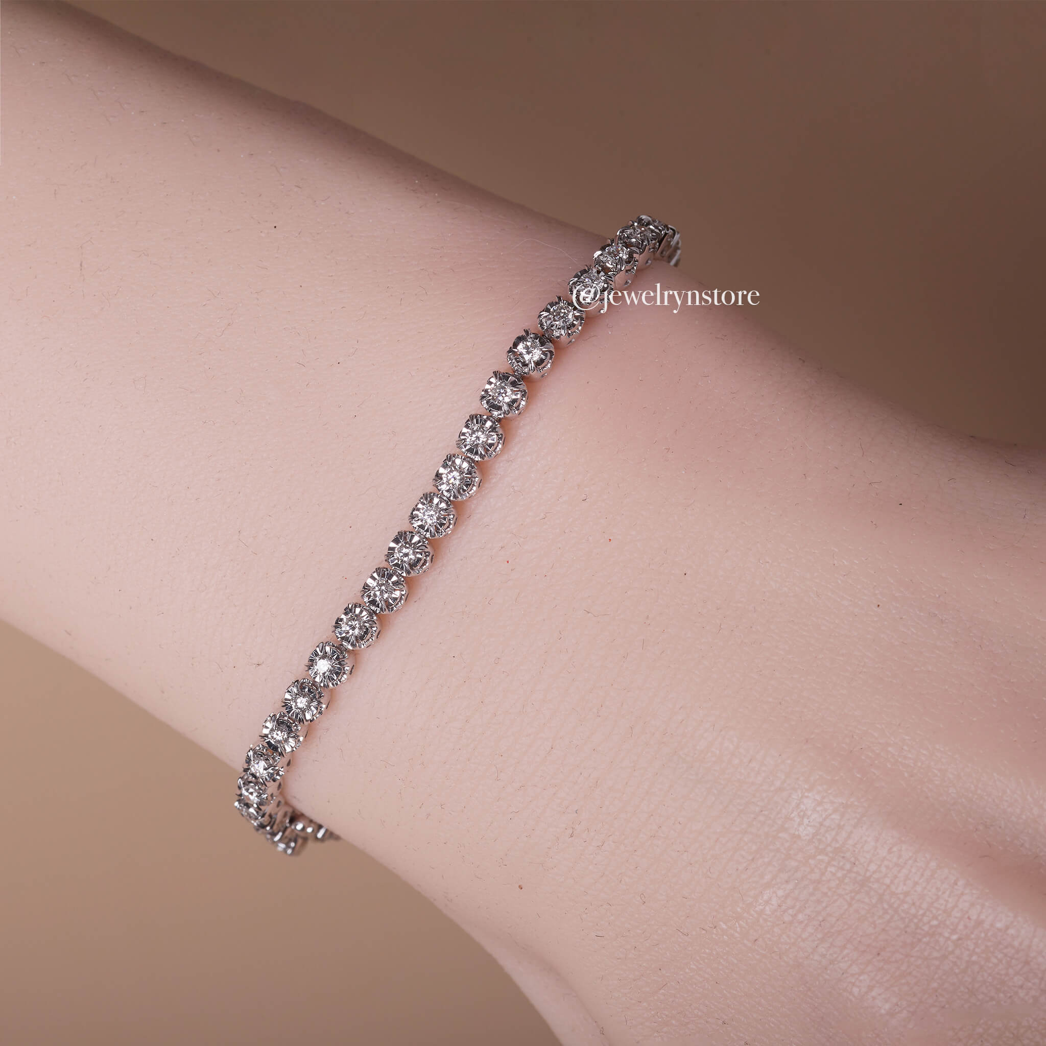 1.21 ct.tw. Diamond Bracelet in 18K Gold - Jewelry And Store