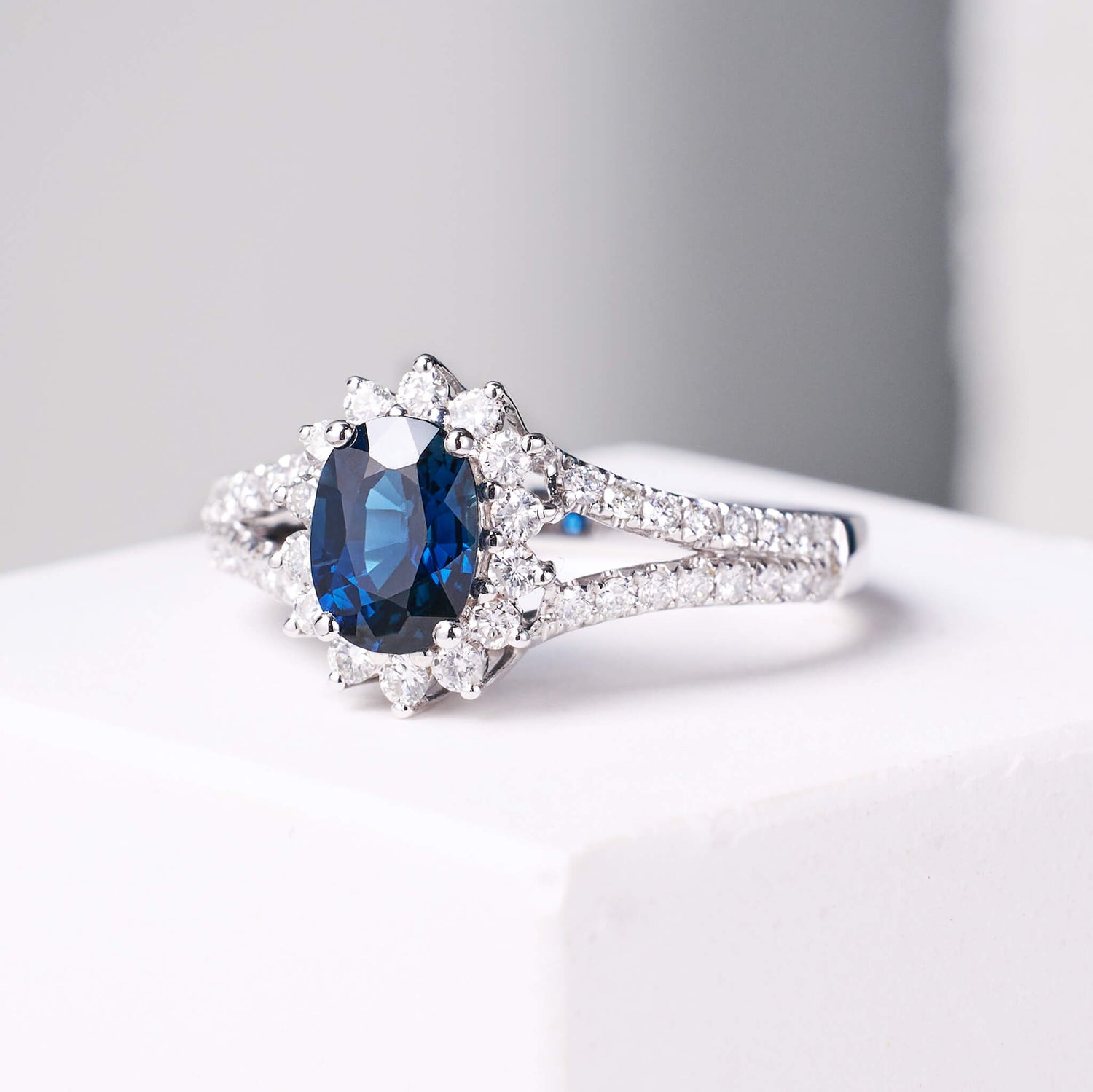 Natural Blue Sapphire Halo Diamond Ring - Jewelry And Store