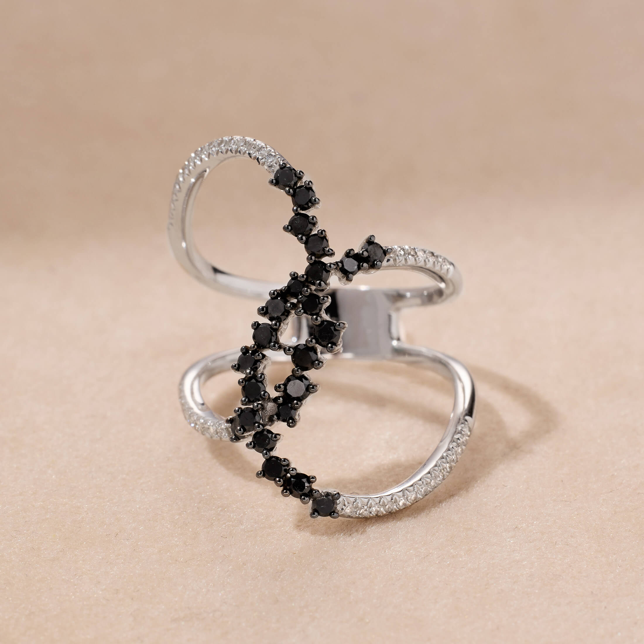 14K Gold X - Curved Statement Ring with White and Black Diamonds - Jewelry And Store