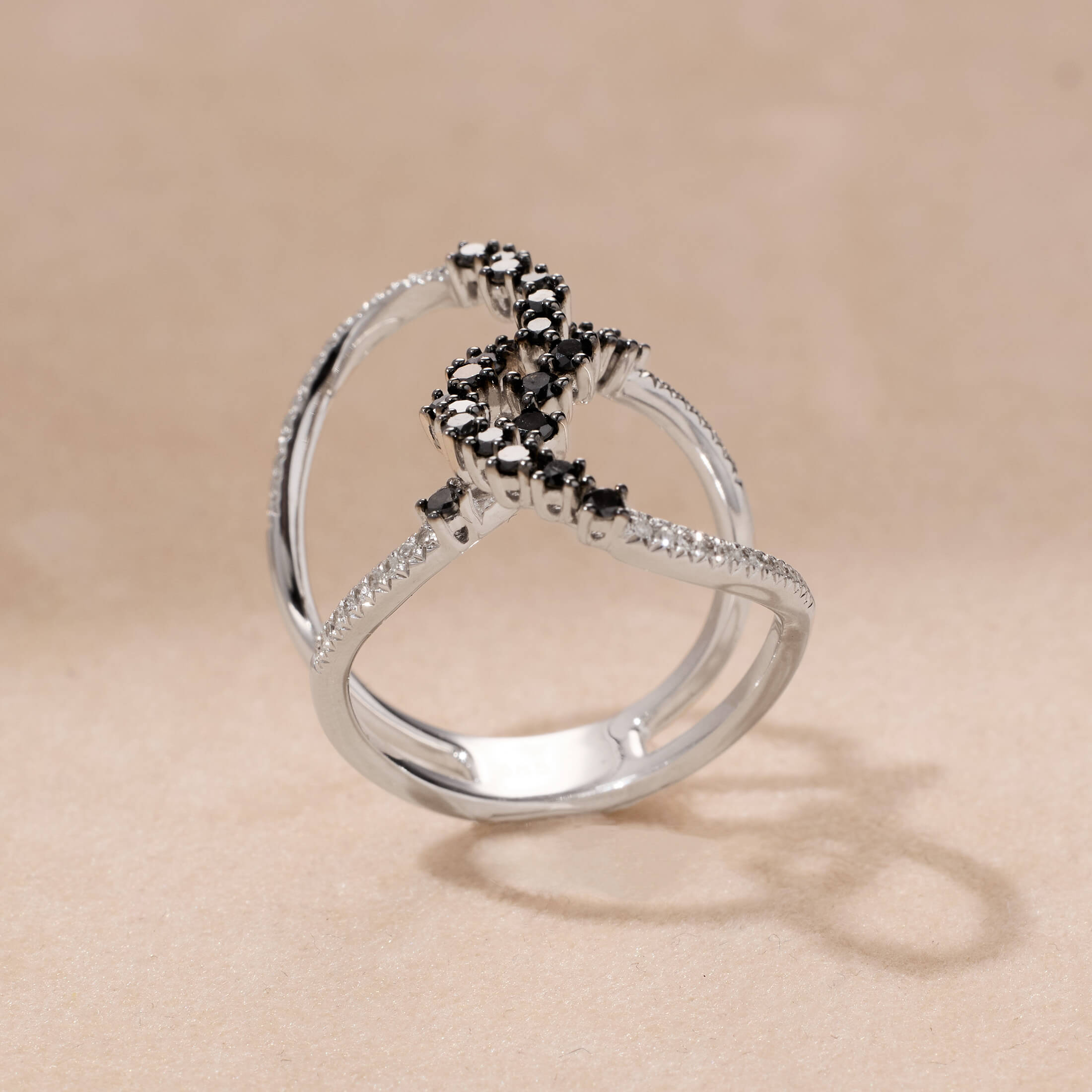 14K Gold X - Curved Statement Ring with White and Black Diamonds - Jewelry And Store