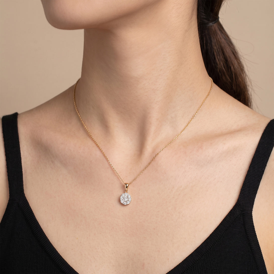 18K Gold Minimalist Natural Diamond Pendant - JewelryAndStore