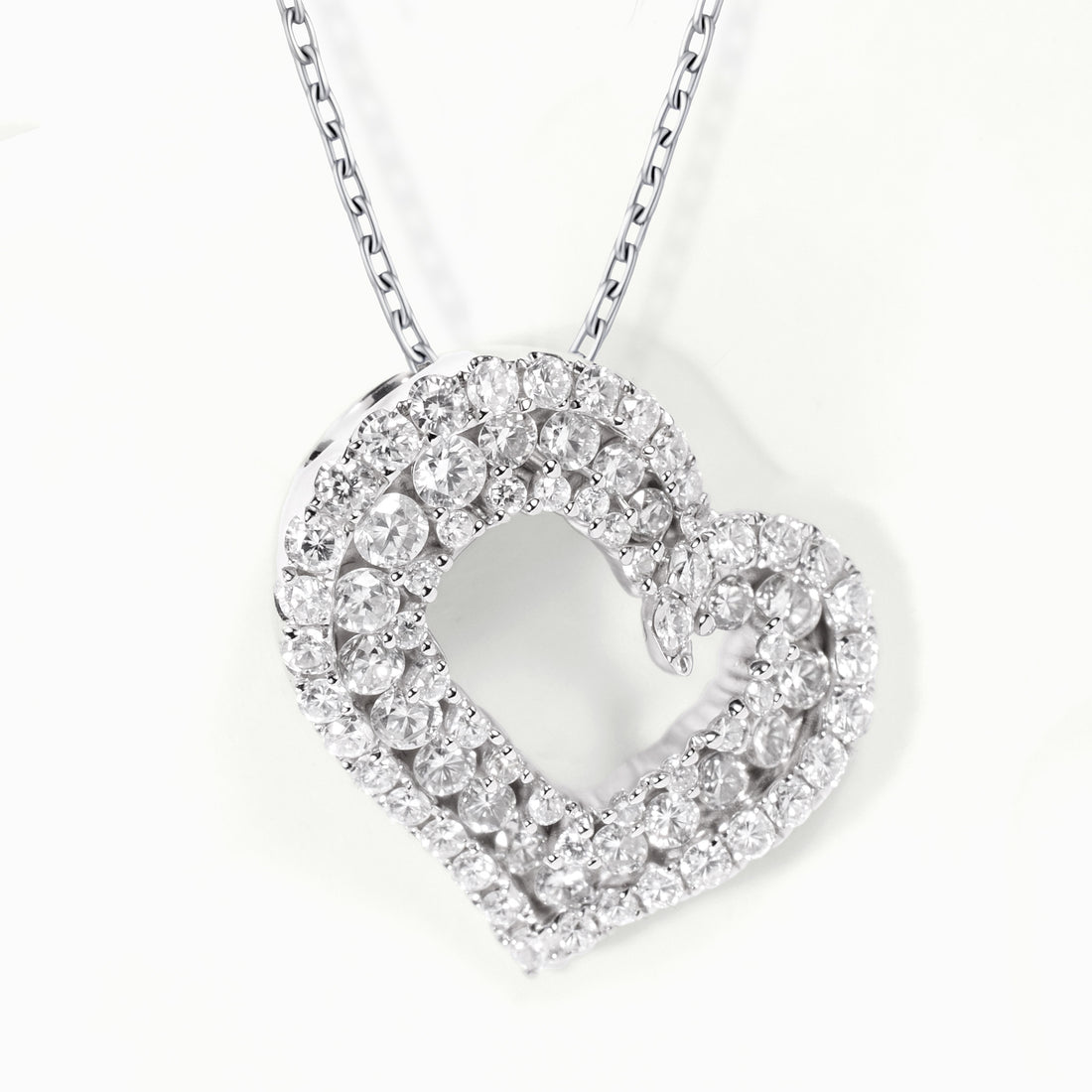18K White Gold Heart Pendant with Natural Diamonds - JewelryAndStore