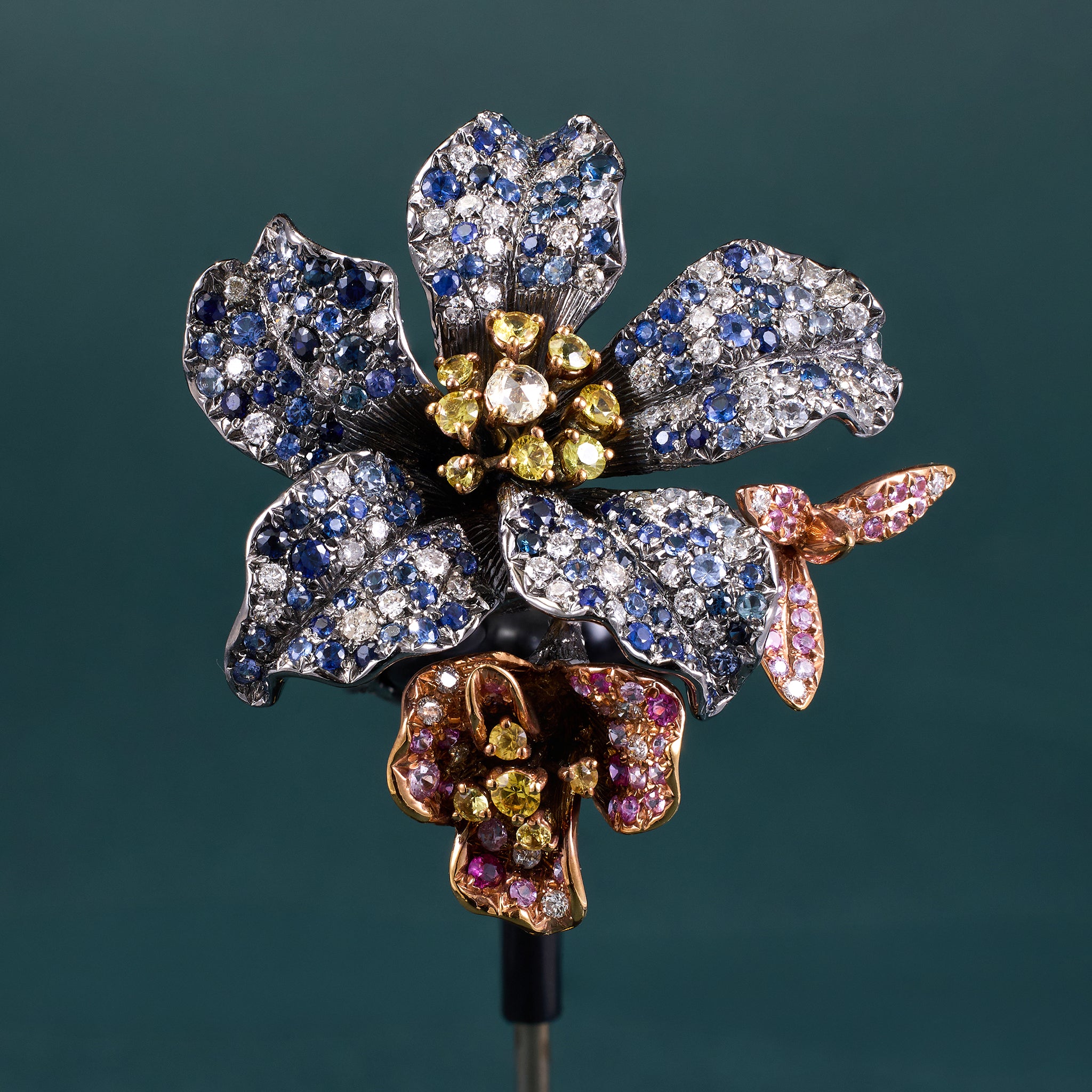 18K Gold Flower Ring with Natural Sapphires and Diamonds - Jewelry And Store