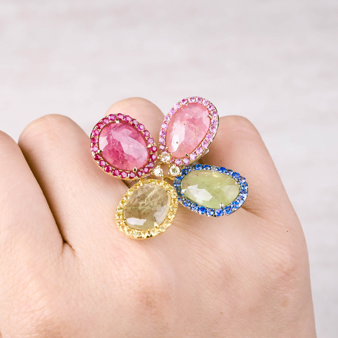 18K Gold Diamond and Slice Sapphire Flower Ring - Jewelry And Store