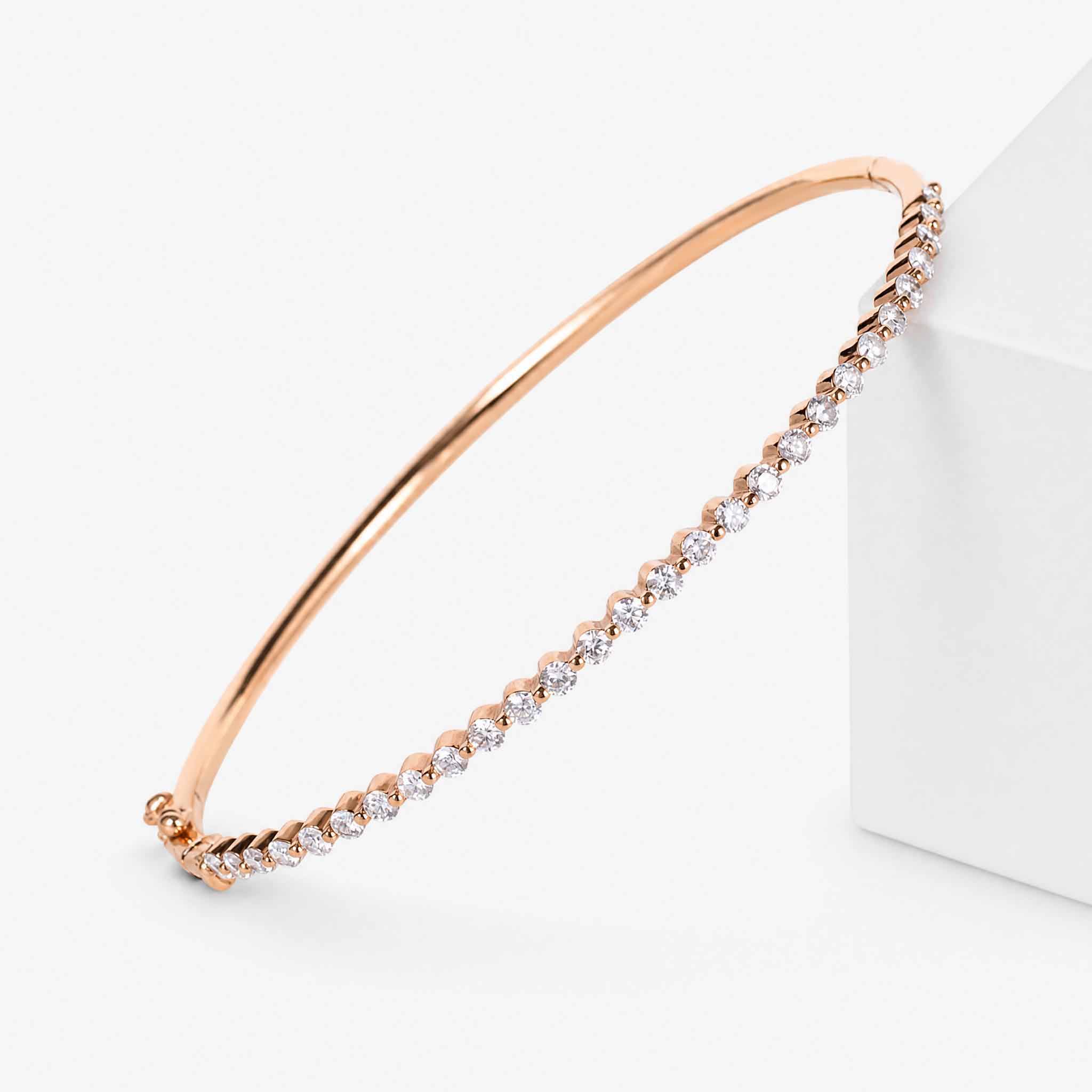 0.97ct Natural Diamond Shared Prong Tennis Bangle in 18K Rose Gold - JewelryAndStore