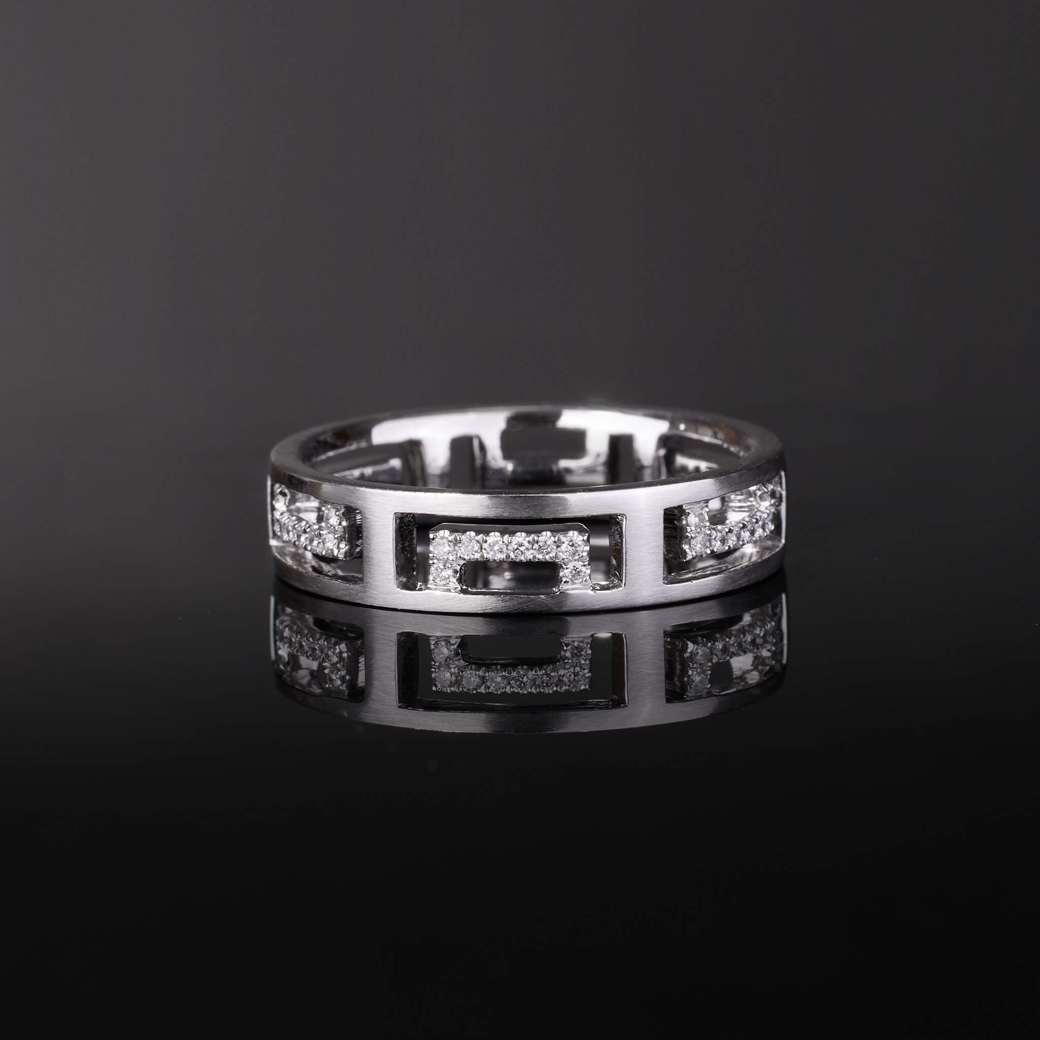 18K Gold Unisex Diamond Band Ring