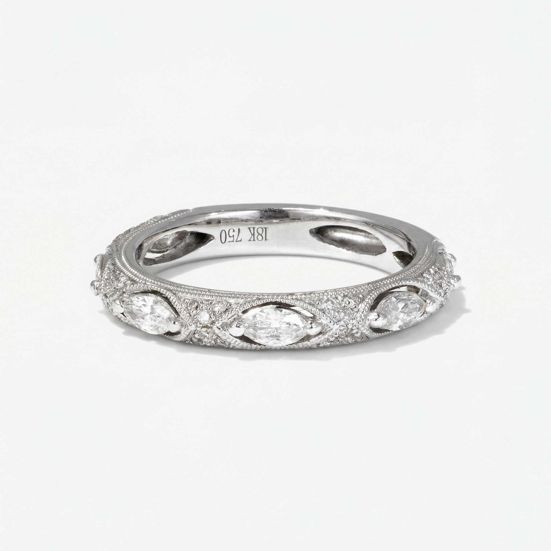 Natural Diamond Vintage Inspired Ring in 18K Gold - JewelryAndStore
