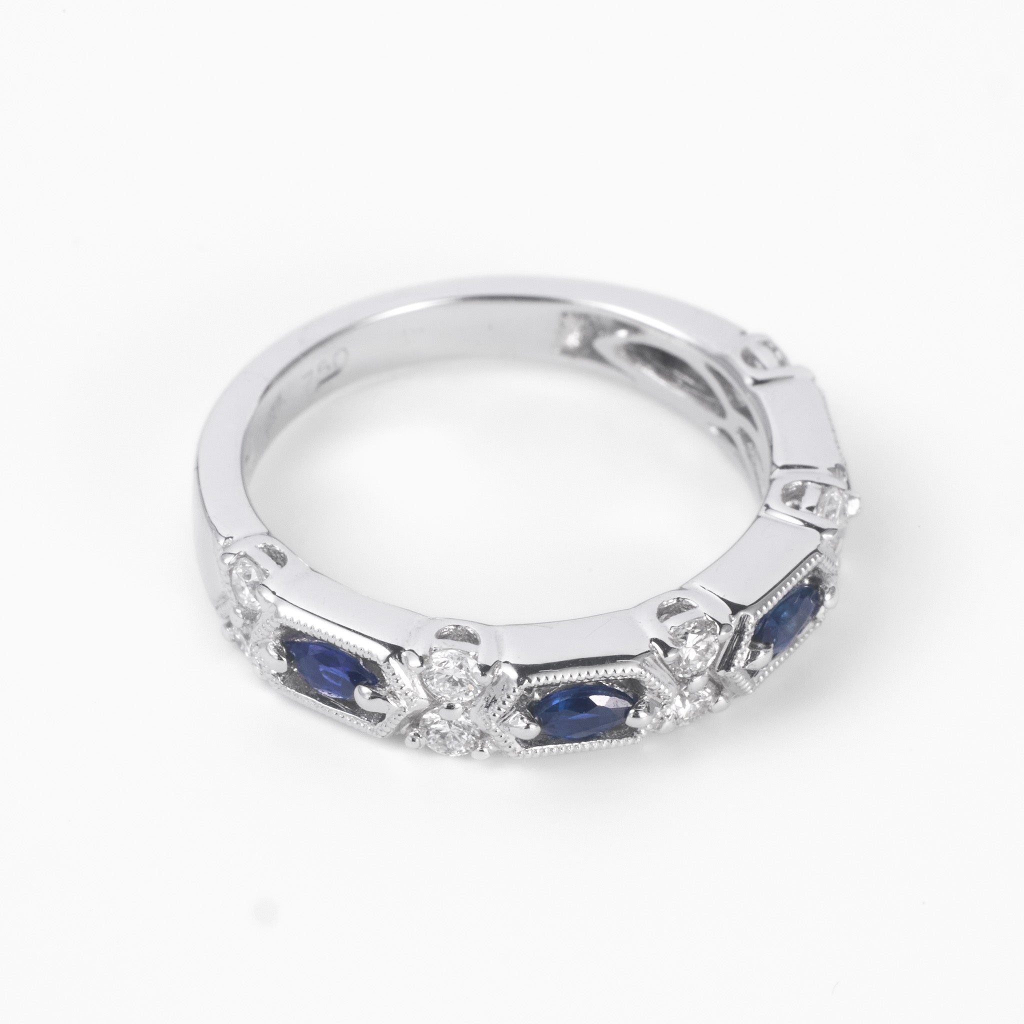 18K White Gold Milgrain Band with 0.34ct.tw. Blue Sapphire and Diamond Details - JewelryAndStore