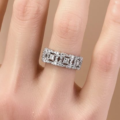 18K Gold Natural Diamond Cocktail Ring - JewelryAndStore