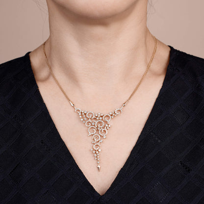 2.86ct.tw. Natural Diamond Necklace in 18K Gold