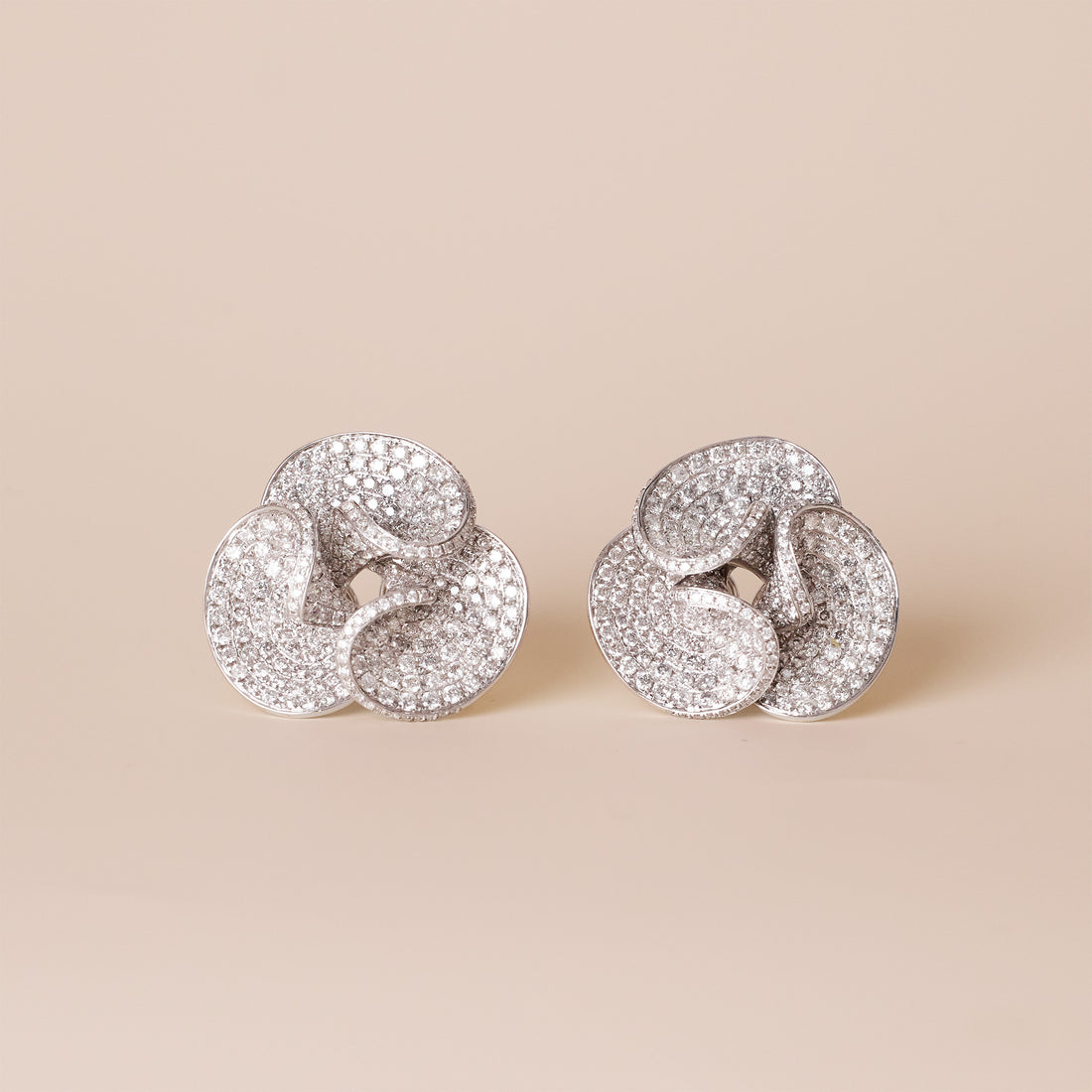4.07ct.tw. Natural Diamond Earrings in 18K Gold - Jewelry And Store