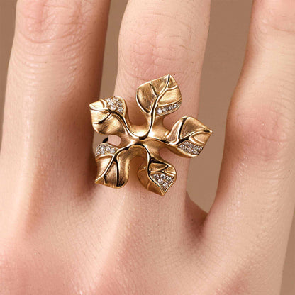 Natural Diamond Free-Form Floral Brushed Ring 18K Gold - JewelryandStore