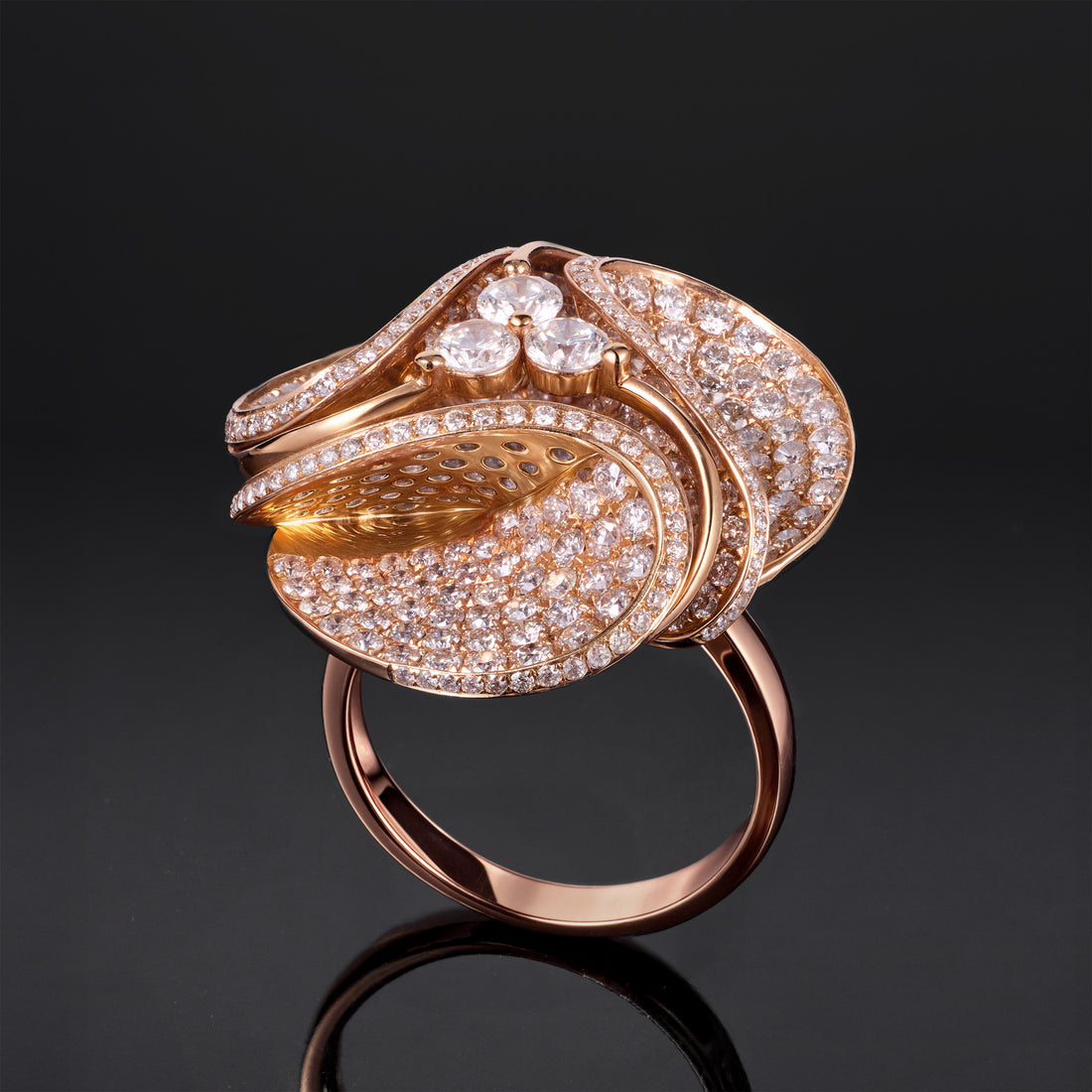 18K Gold Magnolia Ring with 4.57ct.tw. Natural White Diamonds - Jewelry And Store