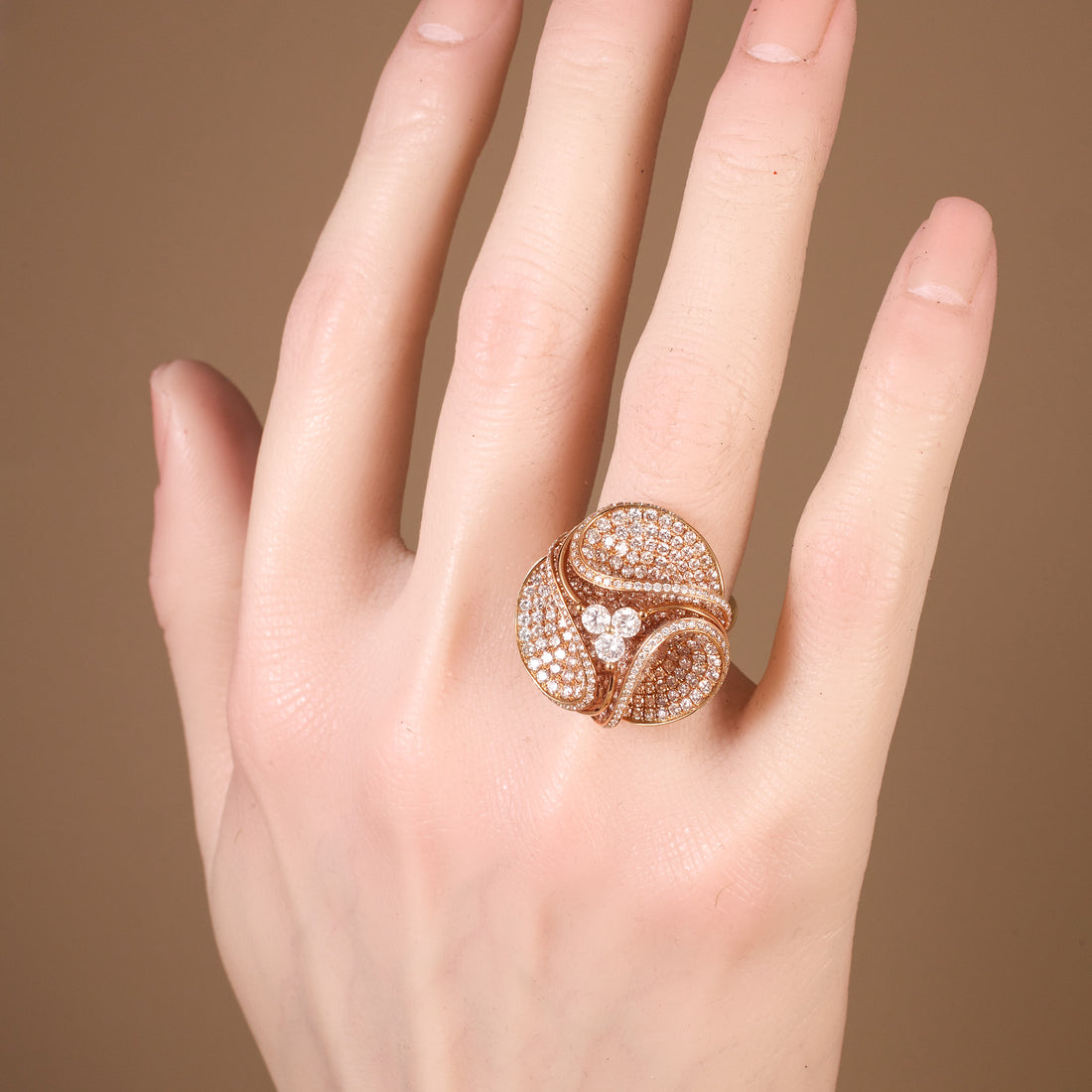 18K Gold Magnolia Ring with 4.57ct.tw. Natural White Diamonds - Jewelry And Store