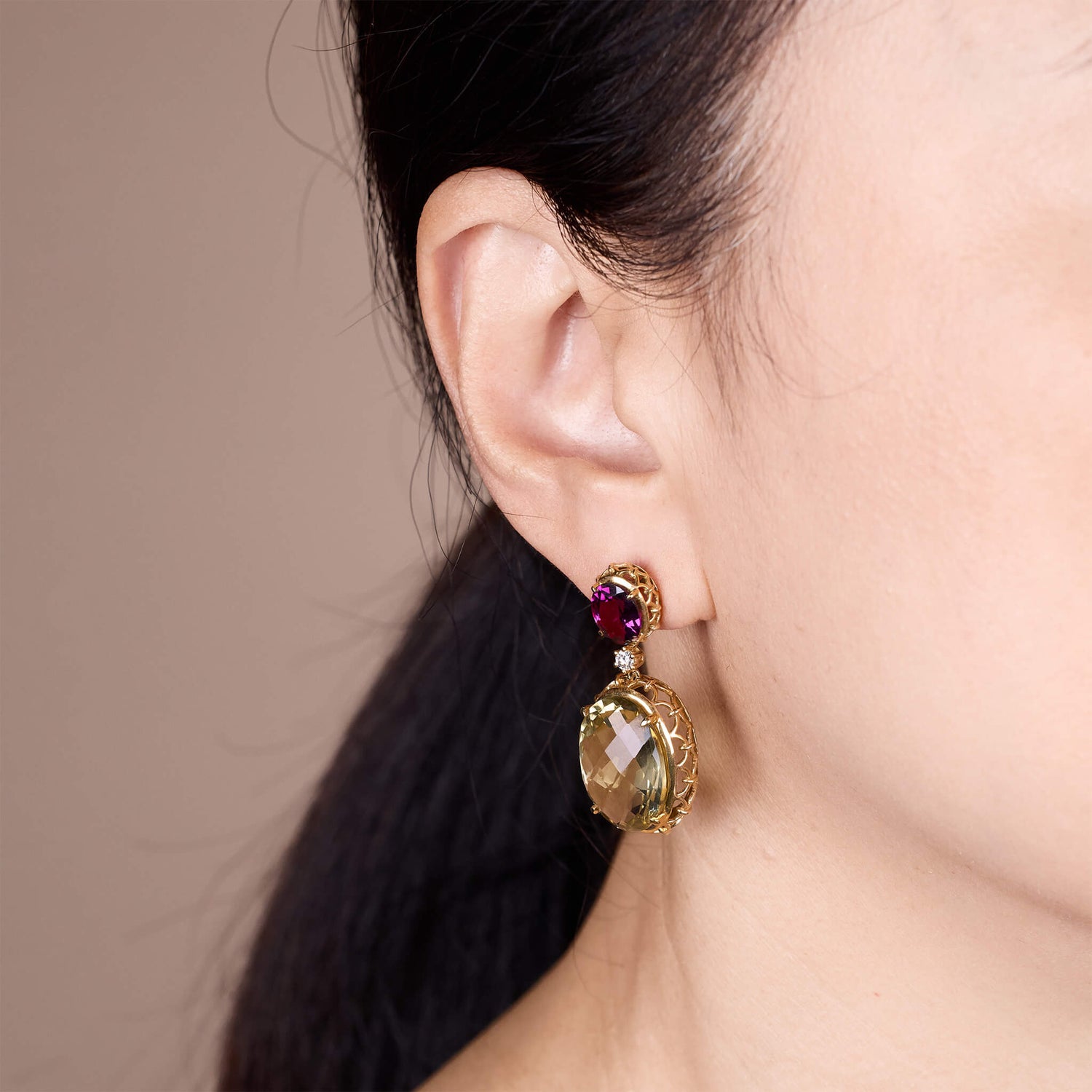 22.56ct Lemon Quartz, Garnet and Diamond Drop Earrings in 18K Yellow Gold - JewelryAndStore